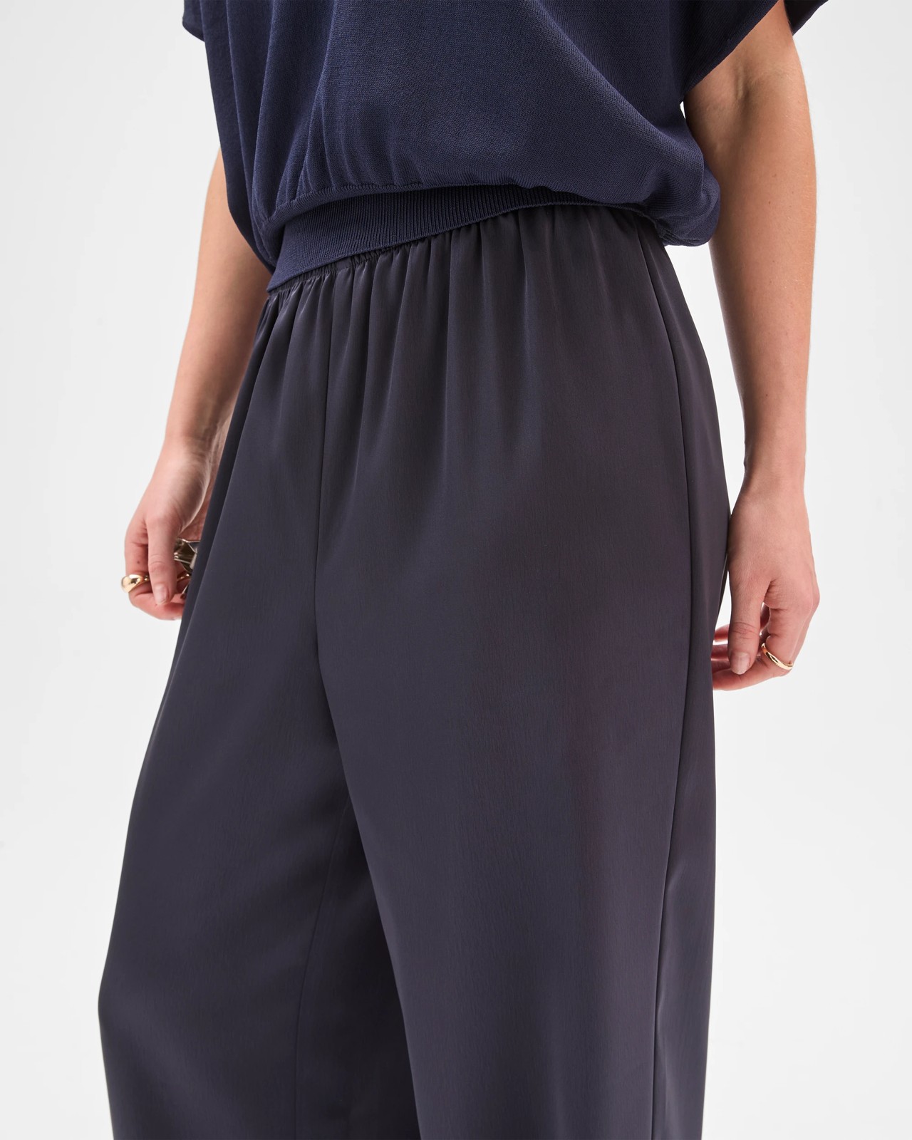 Lily Loves Satin Pants - Navy 4 of 5