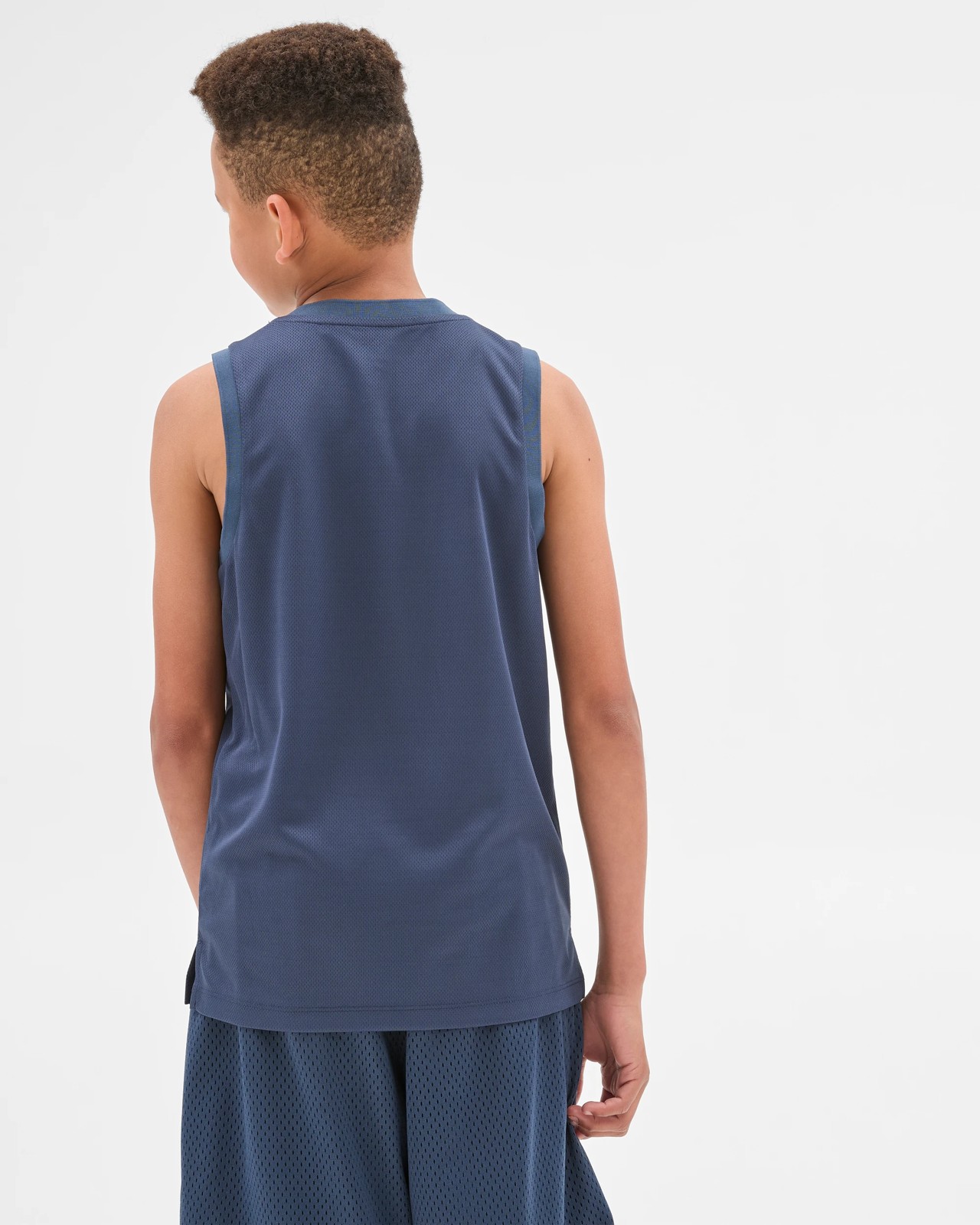 375_71608235_4+375T7160