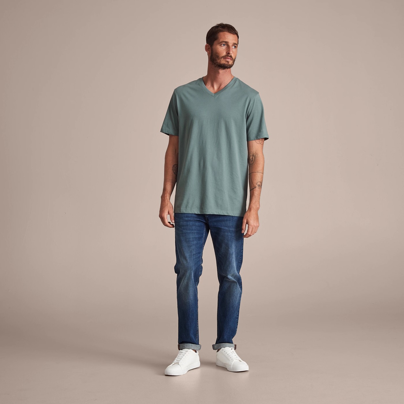 Organic Cotton V-Neck T-Shirt 5 of 5