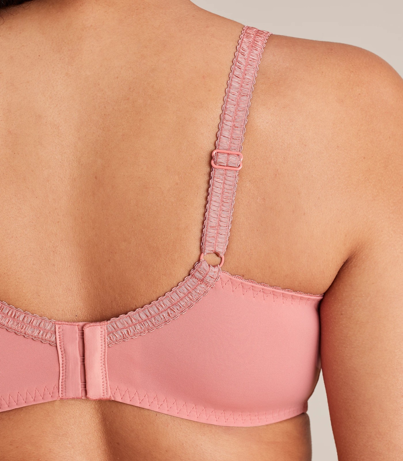 193_67588992_24+24AAF9