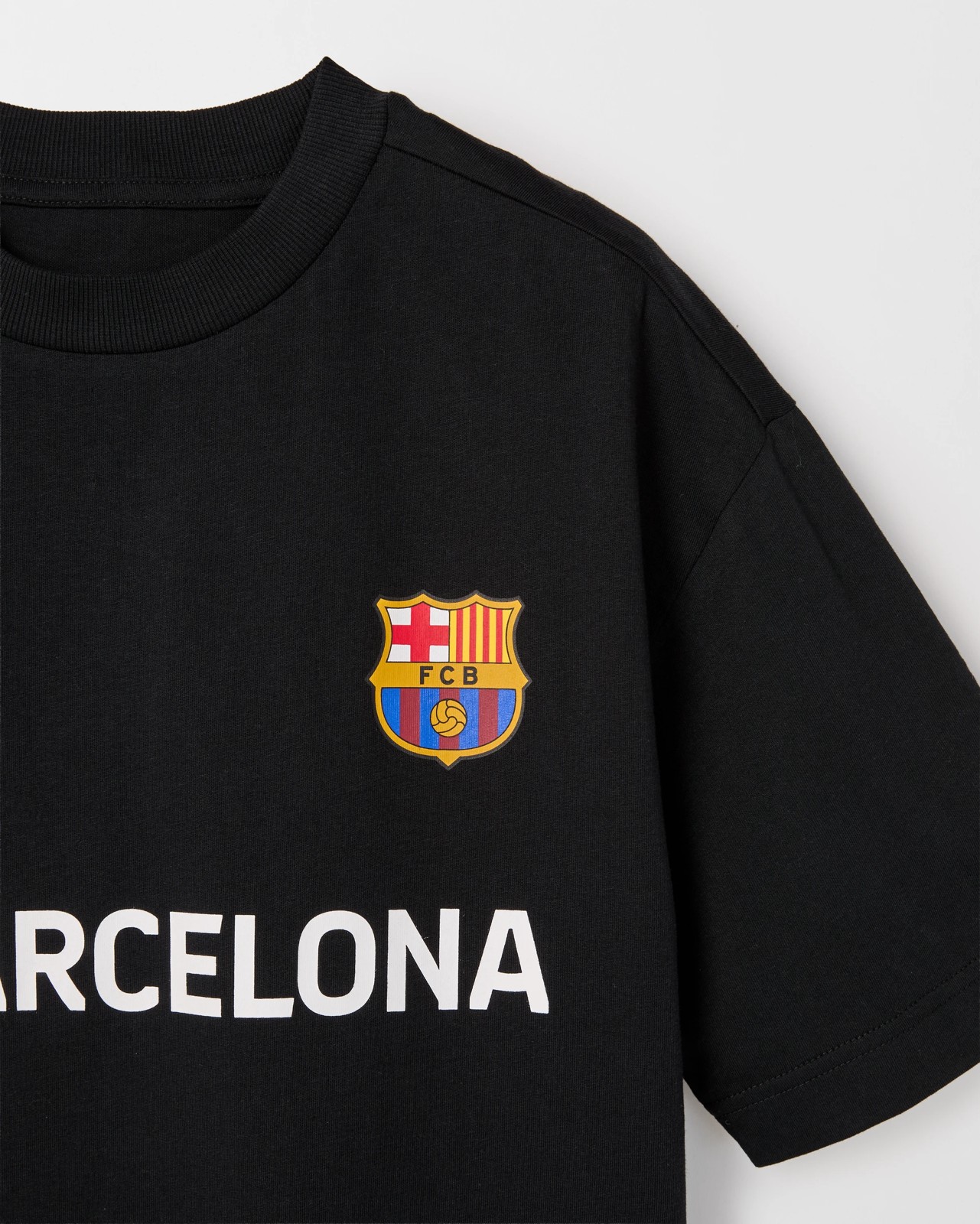 UEFA Champions League FC Barcelona Australian Cotton Oversized T-Shirt 6 of 6