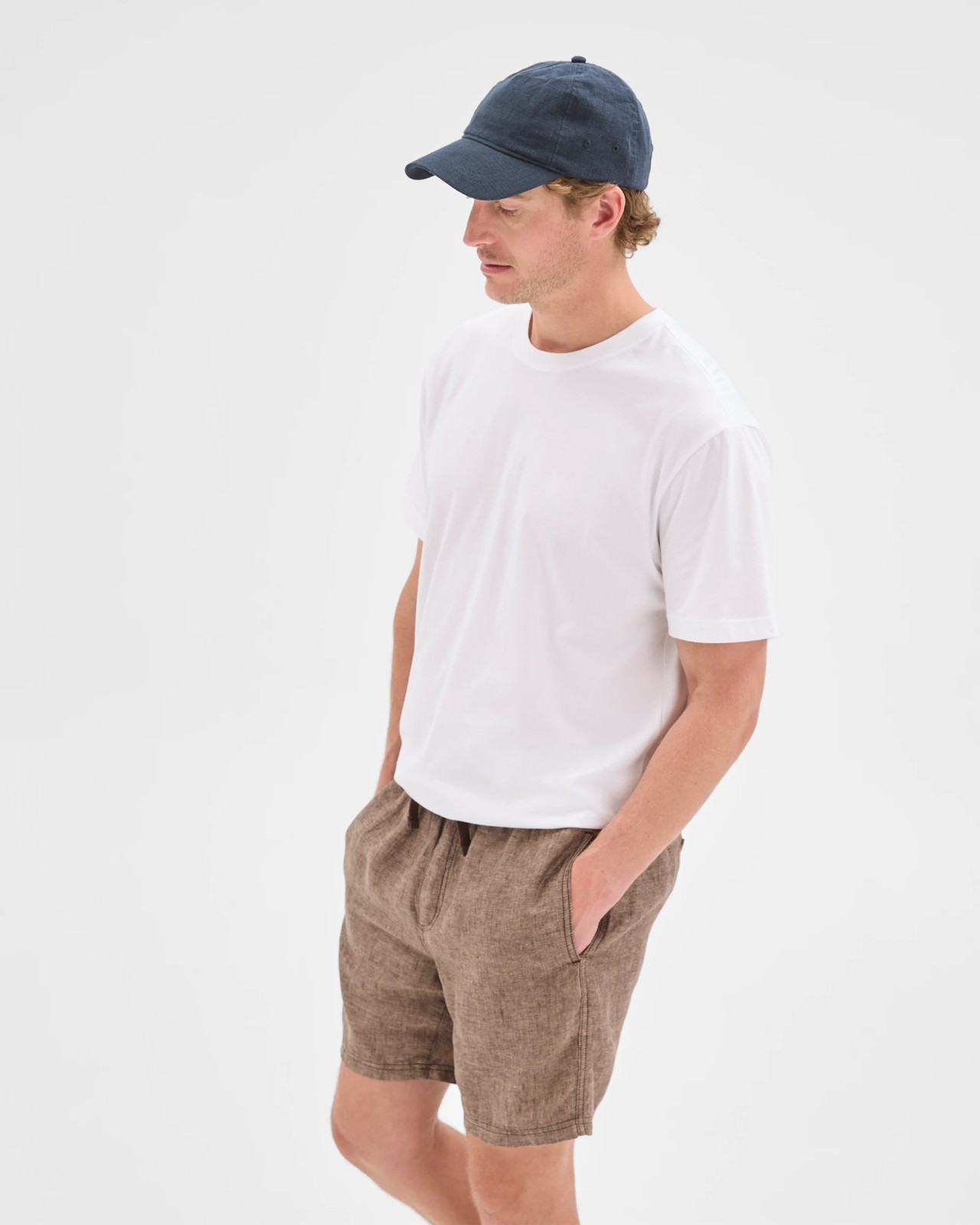 European Linen Shorts - Mushroom 3 of 5