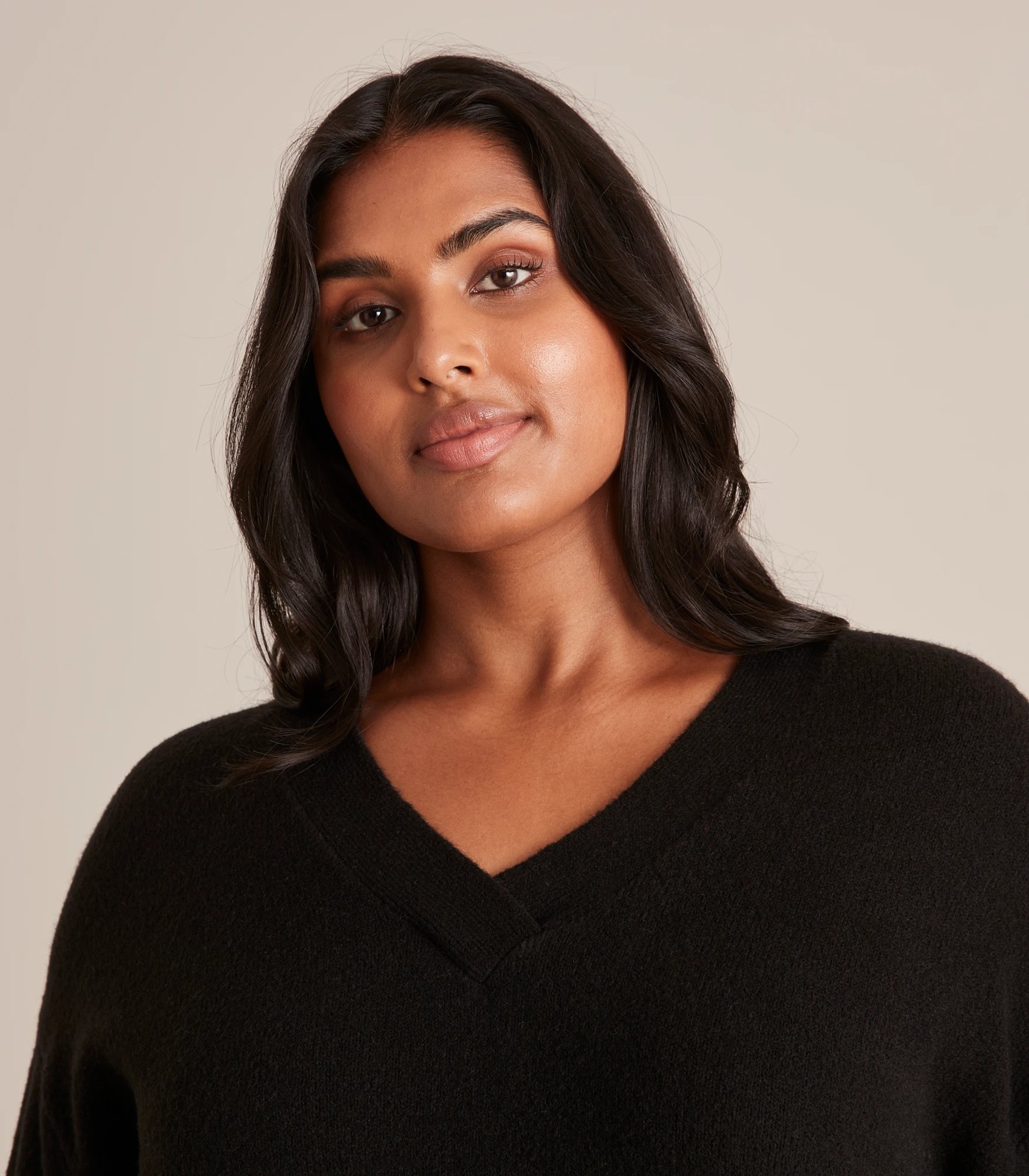 Curve Super Soft V-Neck Jumper 3 of 6