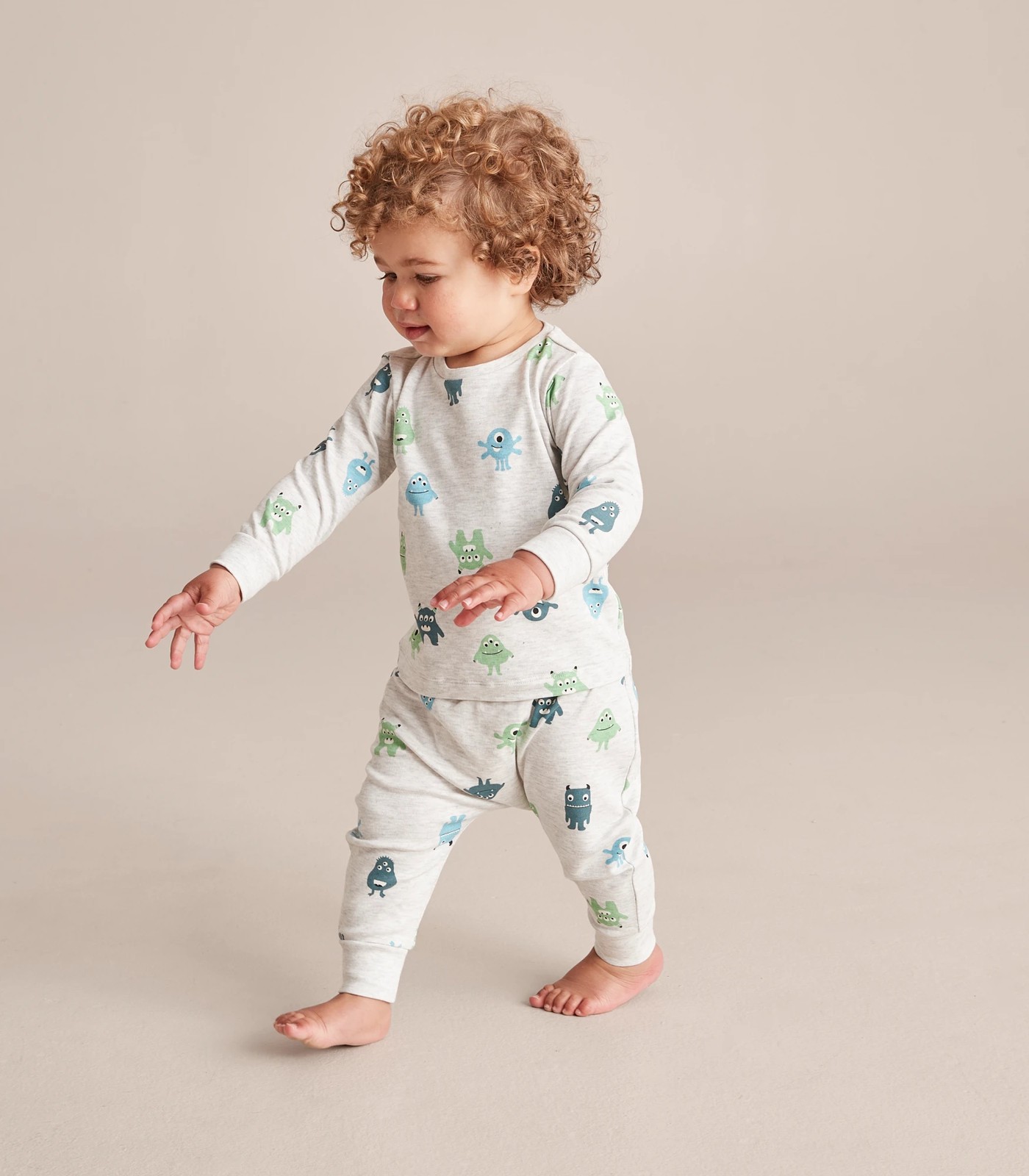 Newborn pyjama online set