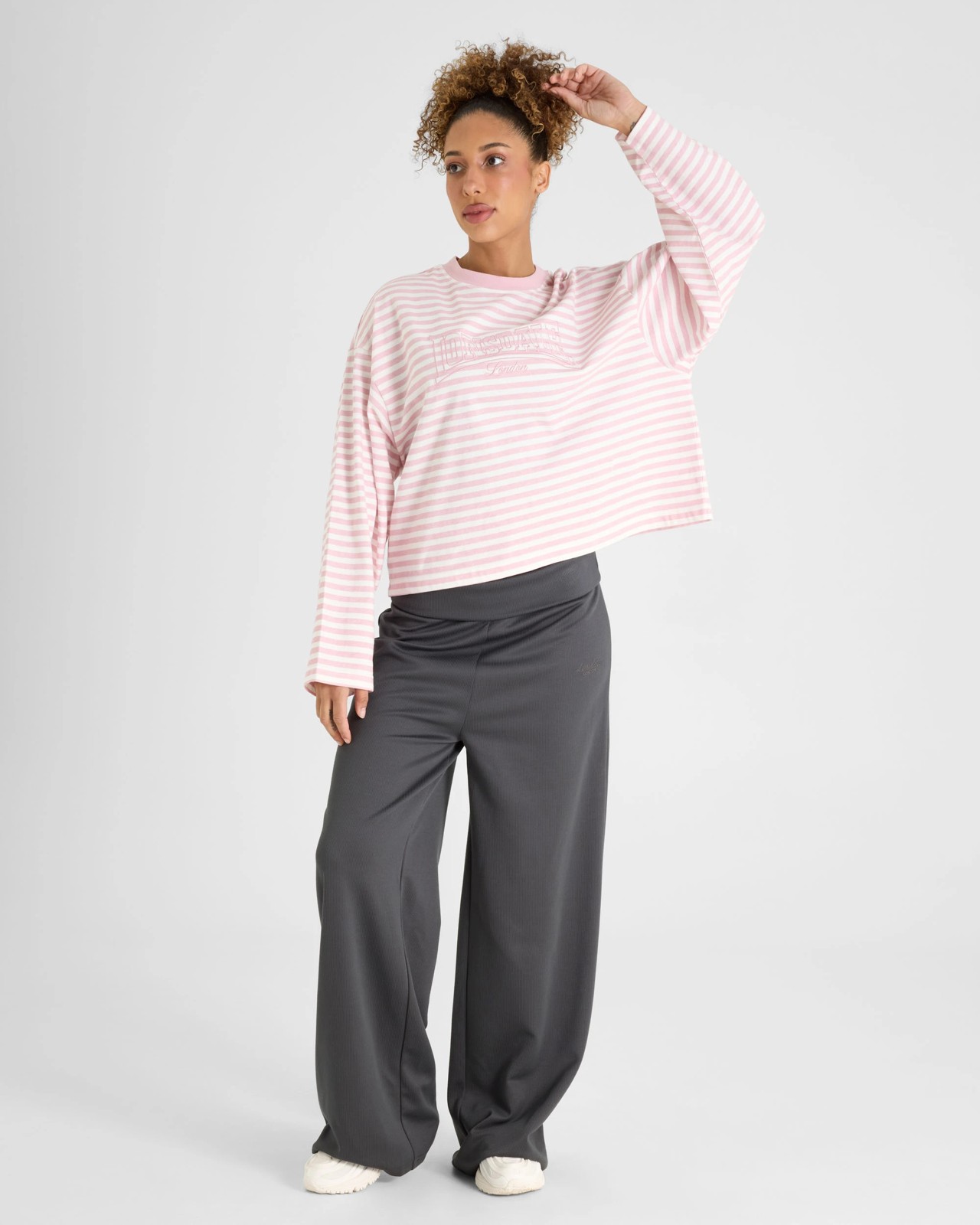 Lonsdale London Boyfriend Long Sleeve T-Shirt - Bleached Mauve 6 of 6