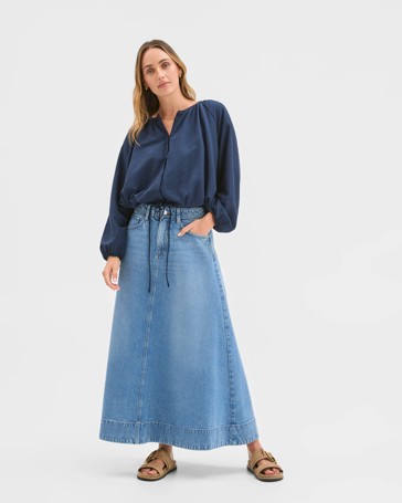 Long Sleeve Button Front Bubble Hem Top