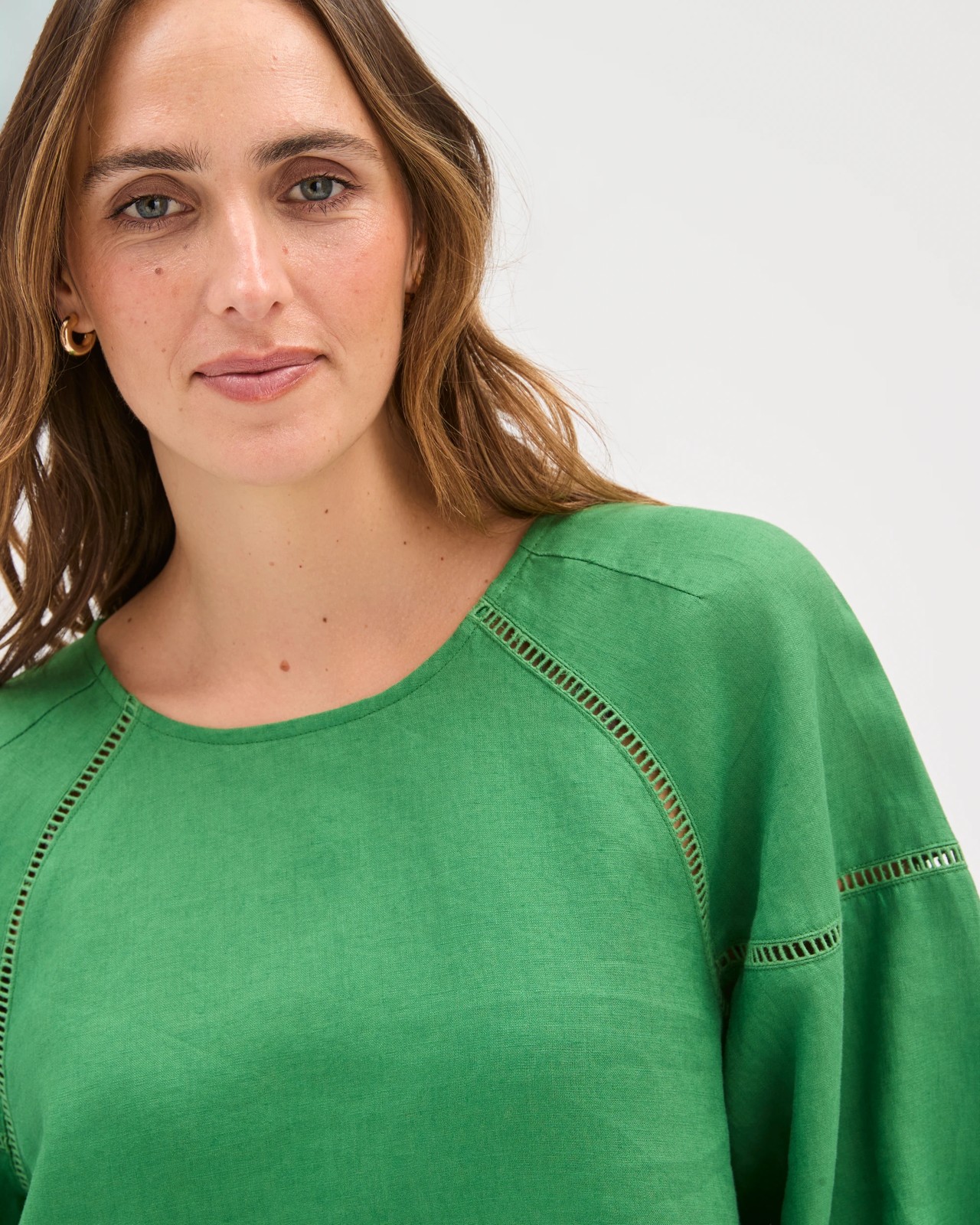 European Linen 3/4 Sleeve Trim Detail Top - Verdant Green 5 of 5