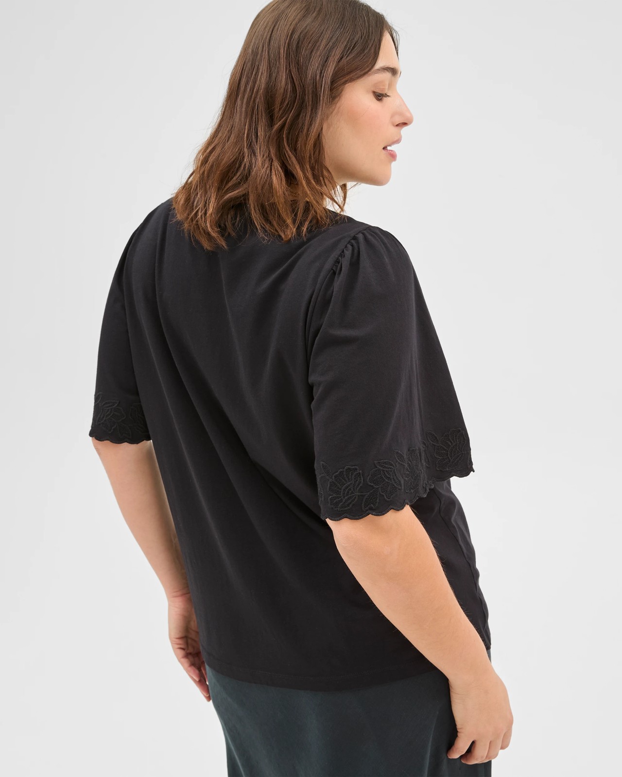 290_71373447_5+290T7137