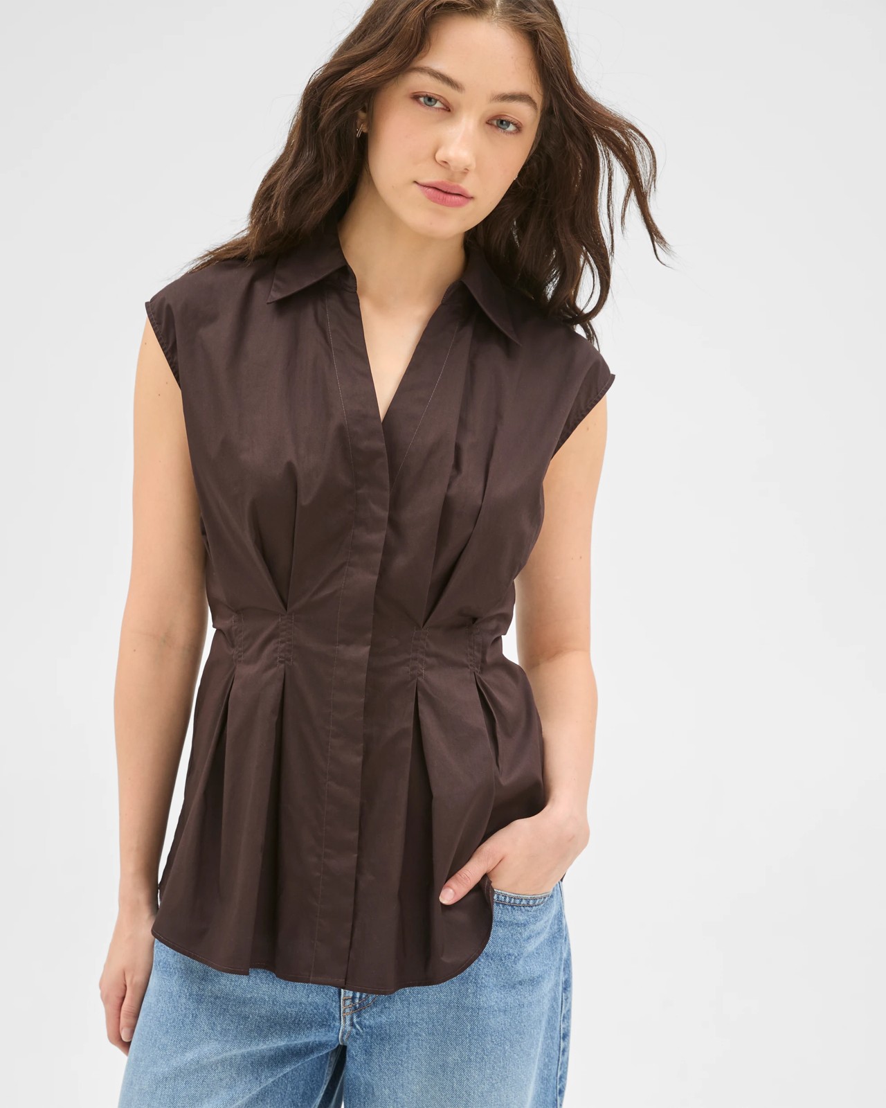 Lily Loves Australian Cotton Sleeveless Poplin Shirt - Truffle 5 of 6
