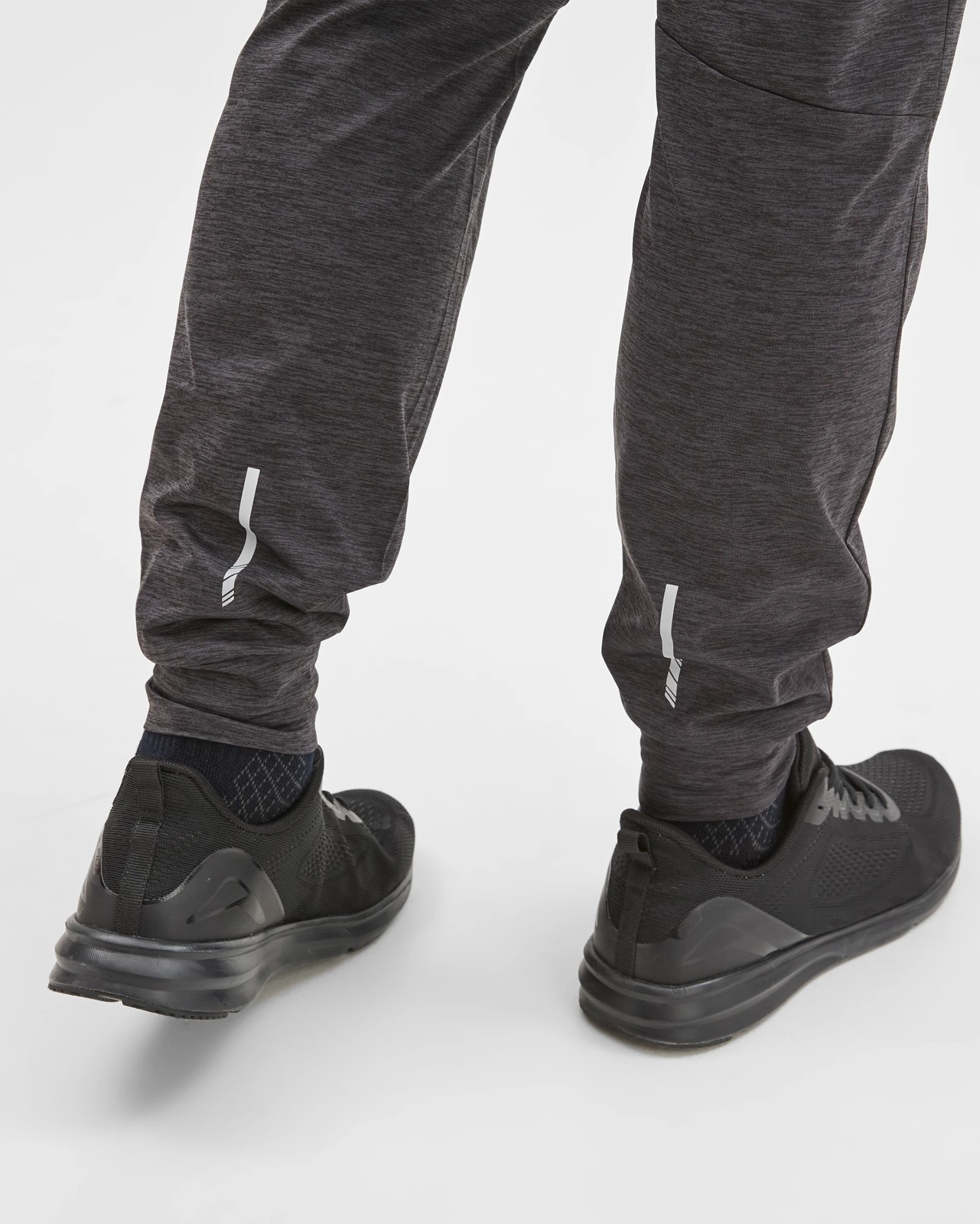 Active Panelled Trackpants - Black 4 of 5