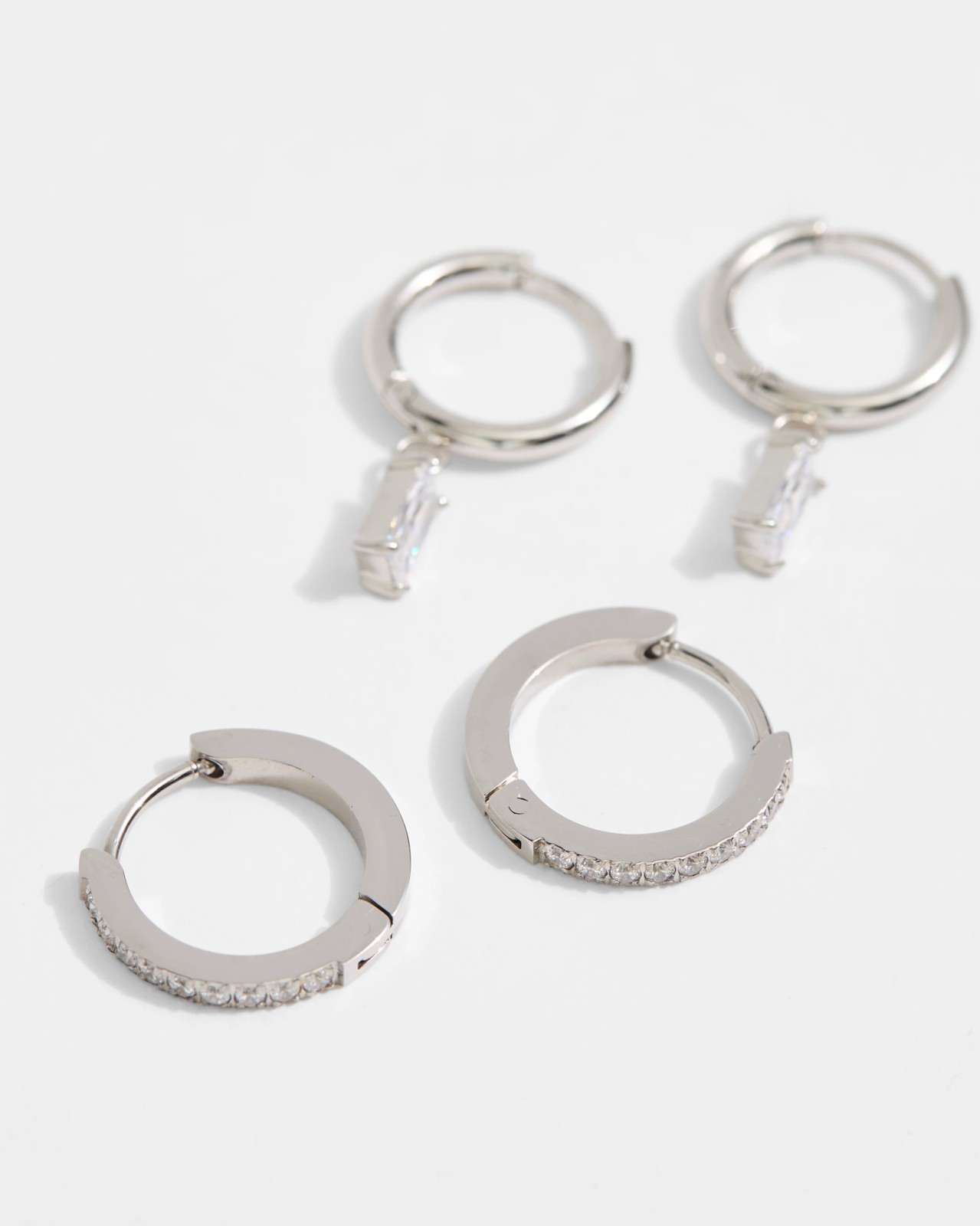 160_71872025_2+160T7187