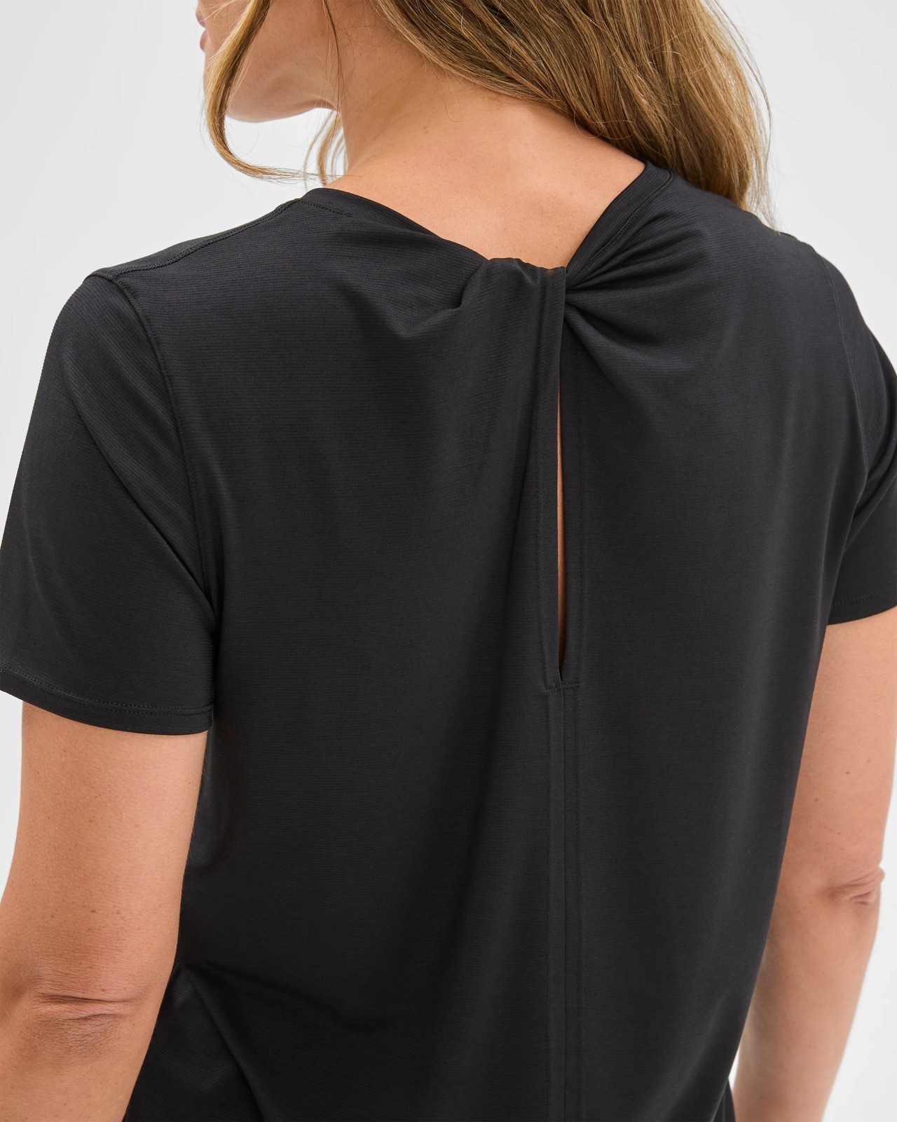 Active Twist Back Running T-Shirt - Black 5 of 6