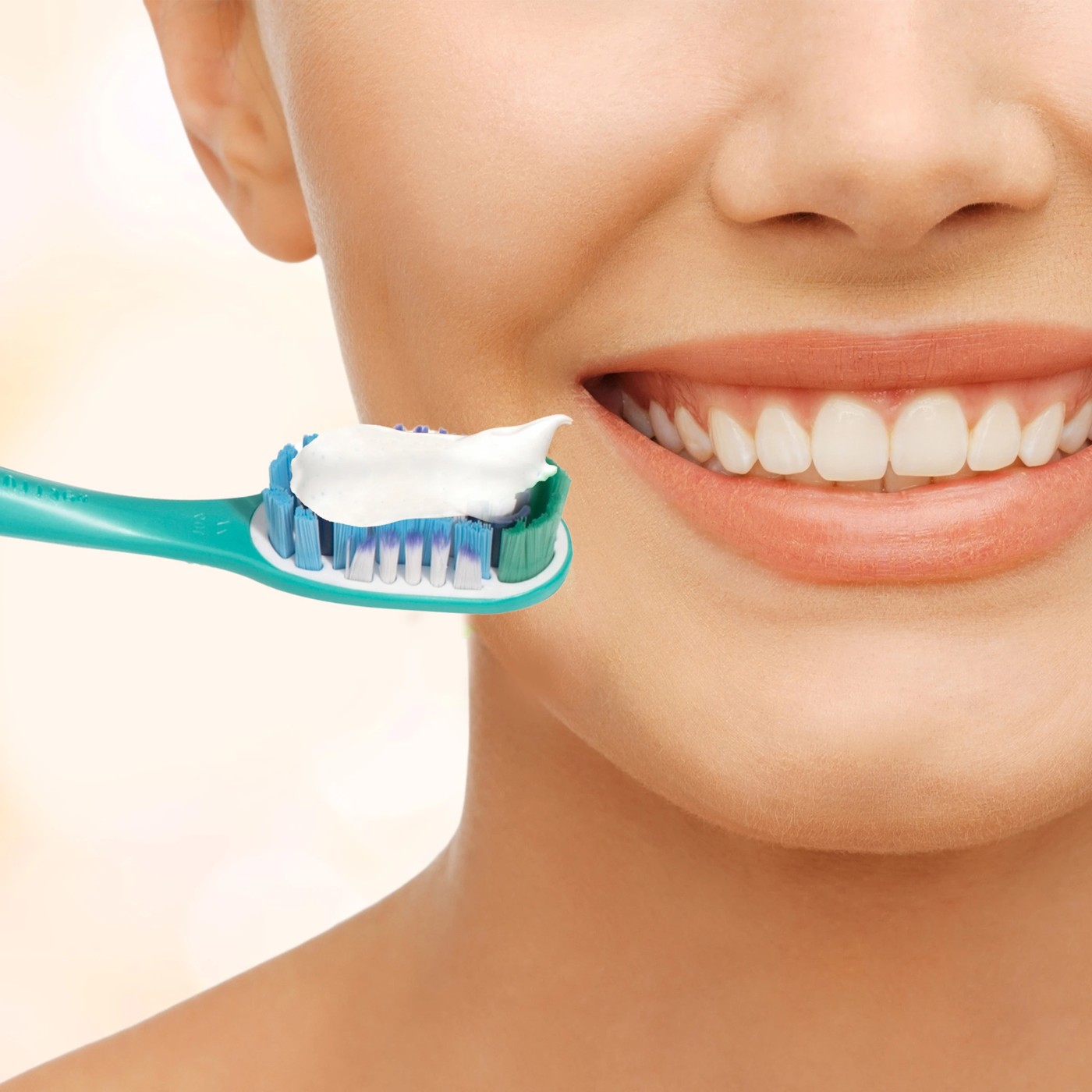 Colgate 2 Pack Medium 360 Degree Whole Mouth Clean Toothbrush 4 of 5