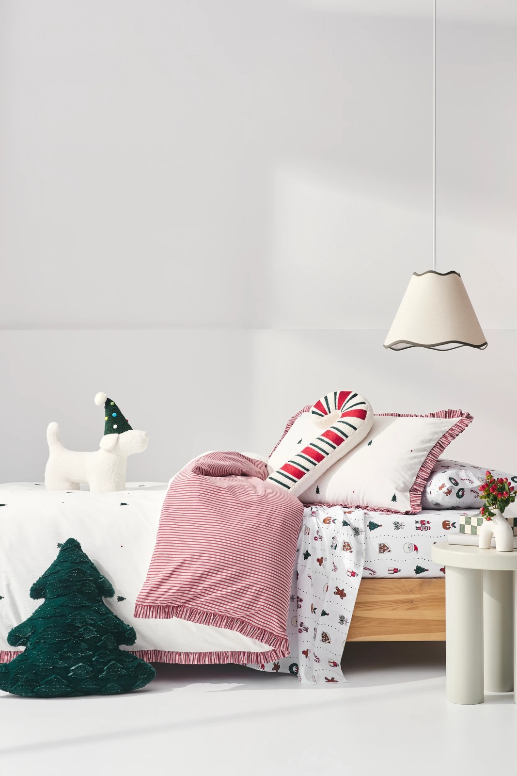 Christmas Embroidered Tree Quilt Cover Set 2 of 6