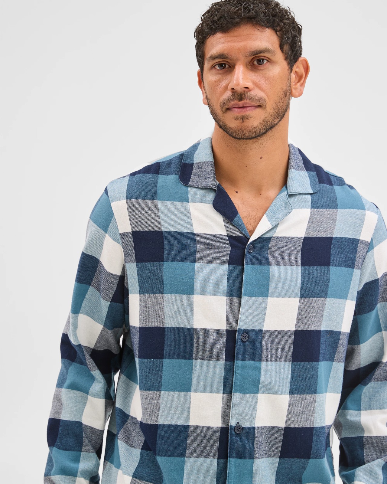 432_72241486_3+432T7224