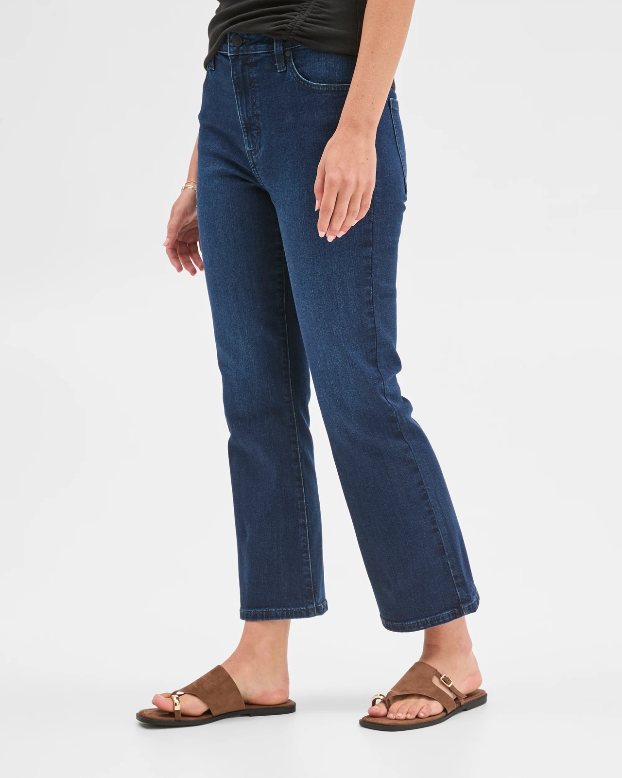 220_72058046_8+220T7205