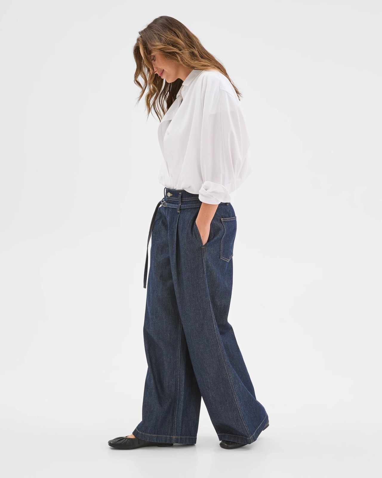 Belted Slouch Denim Jeans 3 of 6