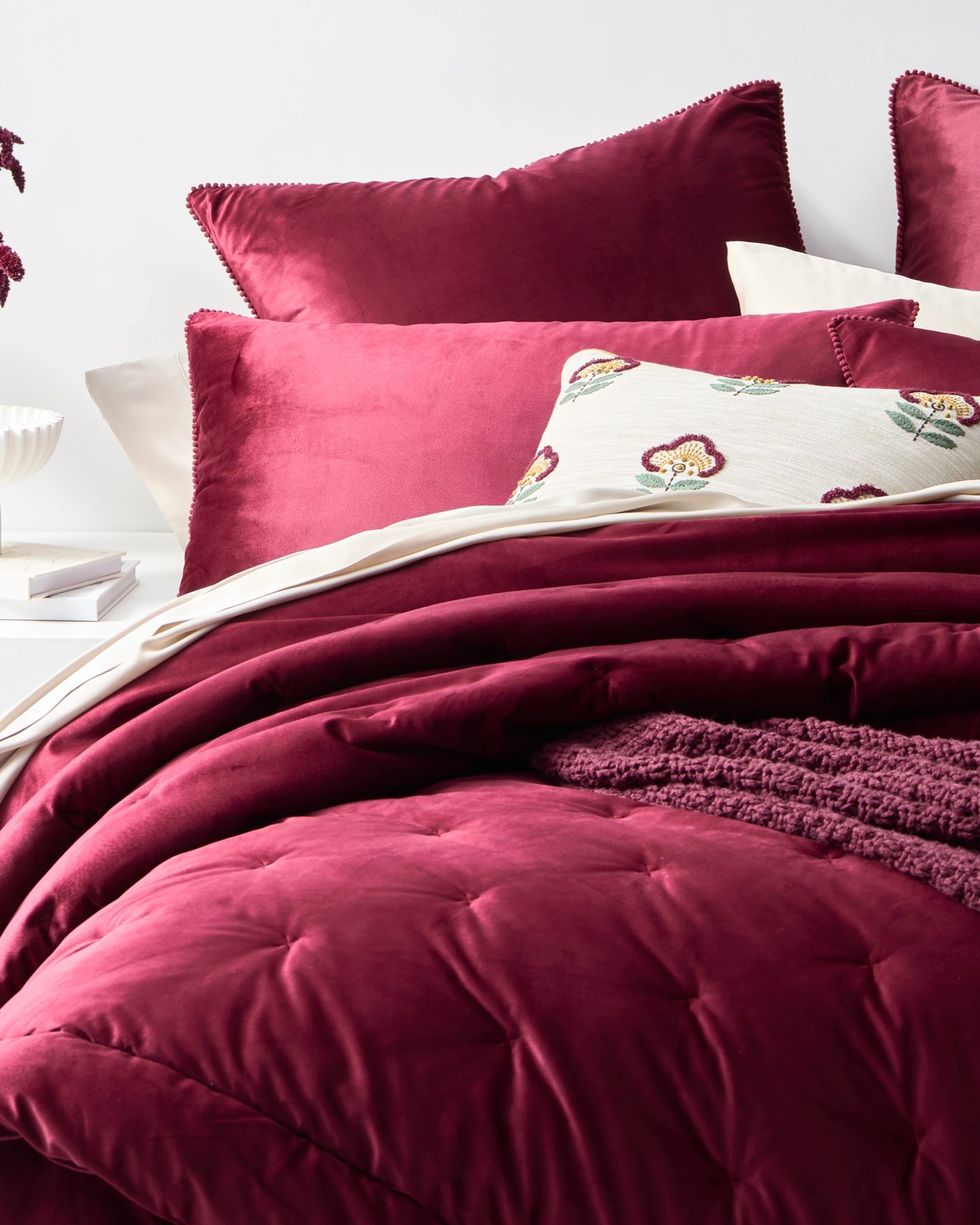 Lacy Velvet Comforter - Merlot 3 of 3