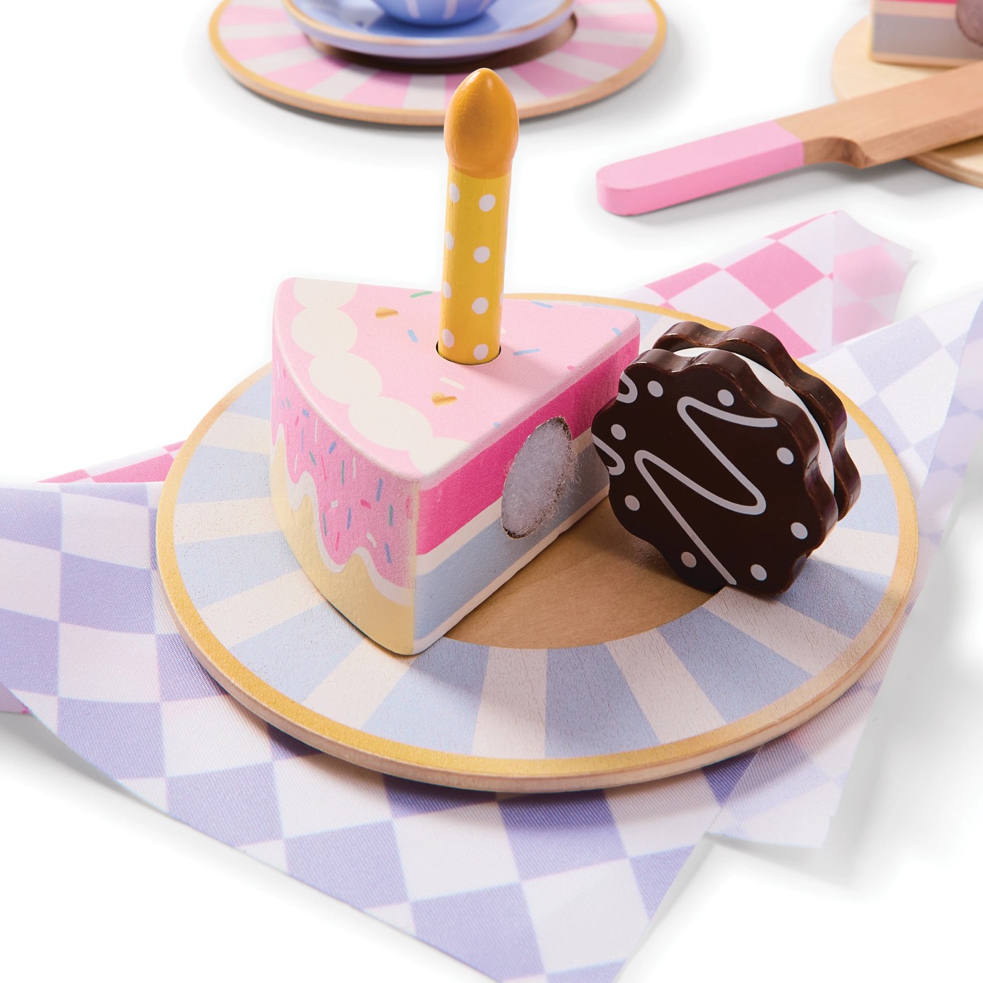 45 Piece Wooden Party Set 3 of 5