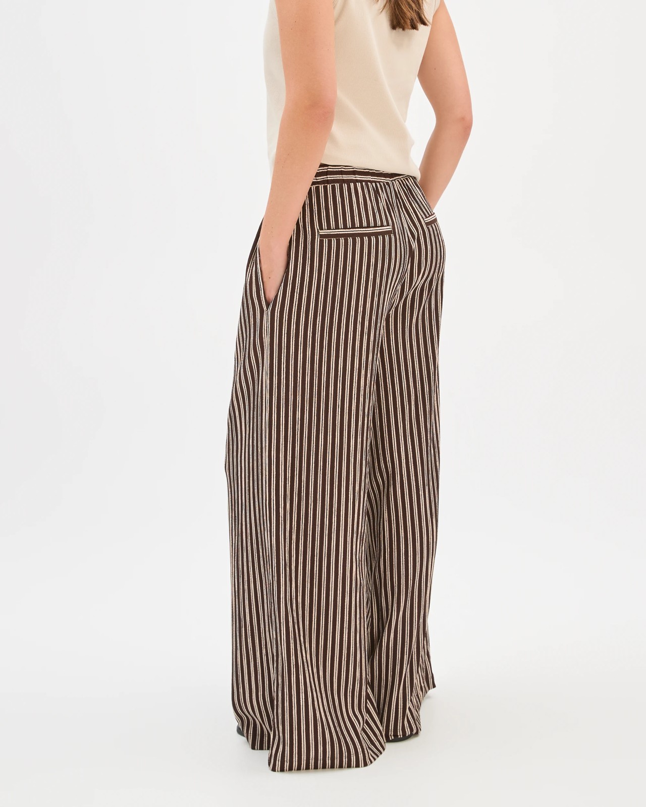Pull On Textured Wide Leg Pants - Coffee Bean/Black Stripe 4 of 5