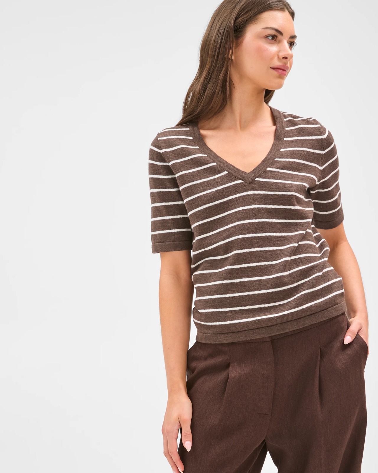 Petites Australian Cotton Blend V-Neck Knit T-Shirt - Coffee Bean Pale Oat 4 of 6
