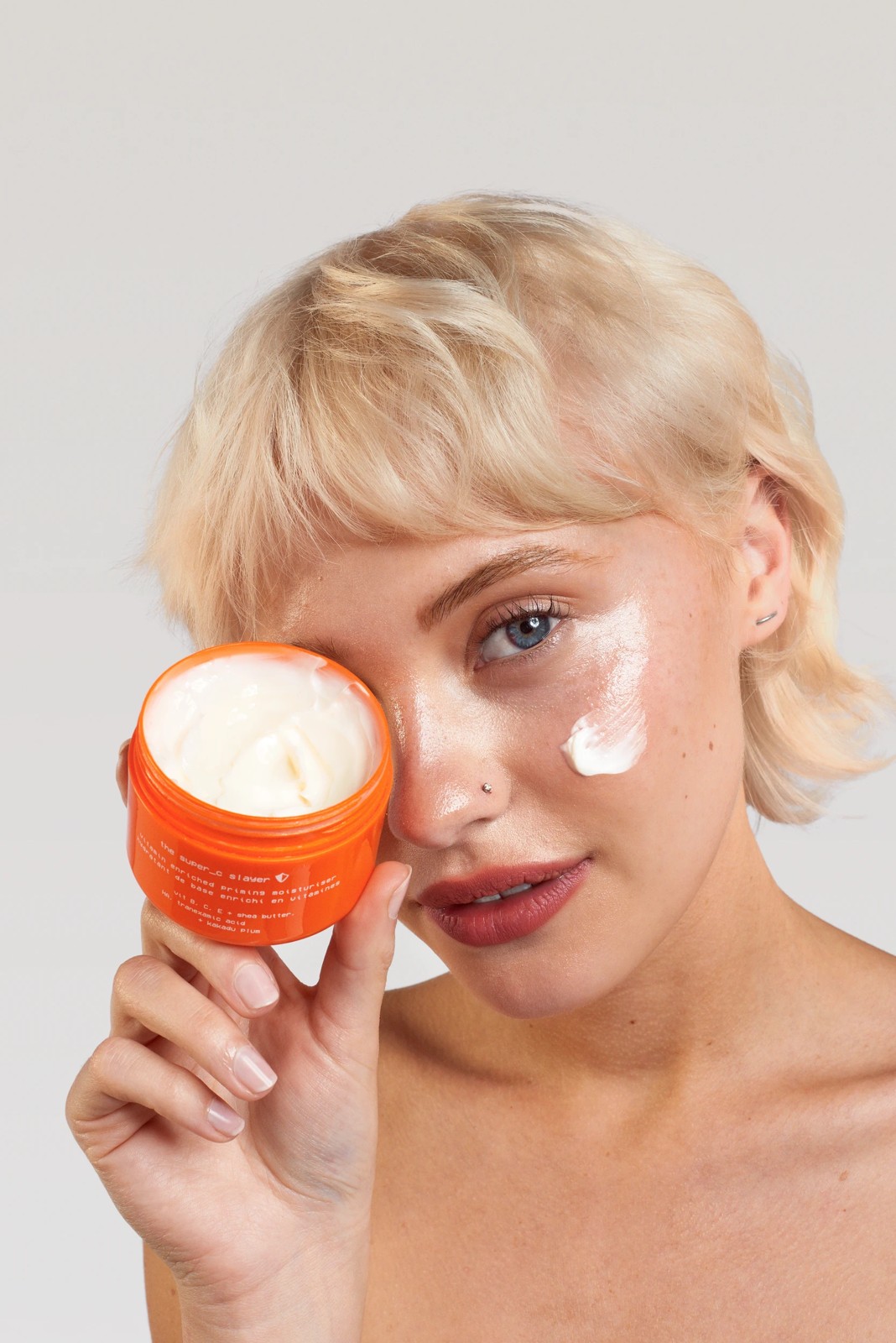 Glow Hub The Super C Slayer Vit C Moisturiser 50g - Vitamins B, C, E, Shea Butter, Hyaluronic Acid and Tranexamic Acid 2 of 6