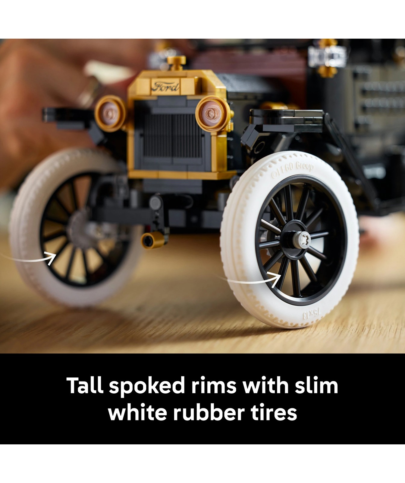 LEGO® Icons Ford Model T 11376 5 of 5