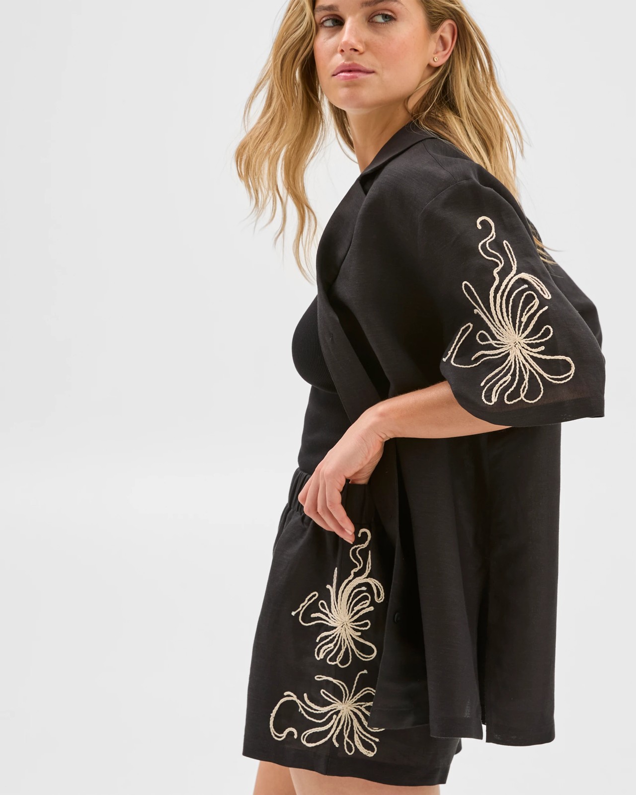 250_71819037_4+250T7181