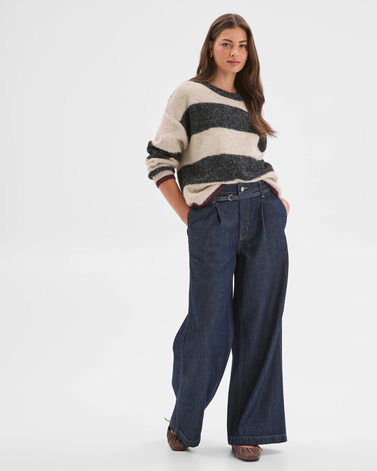Petites Crew Neck Honeycomb Stitch Jumper 3 of 6