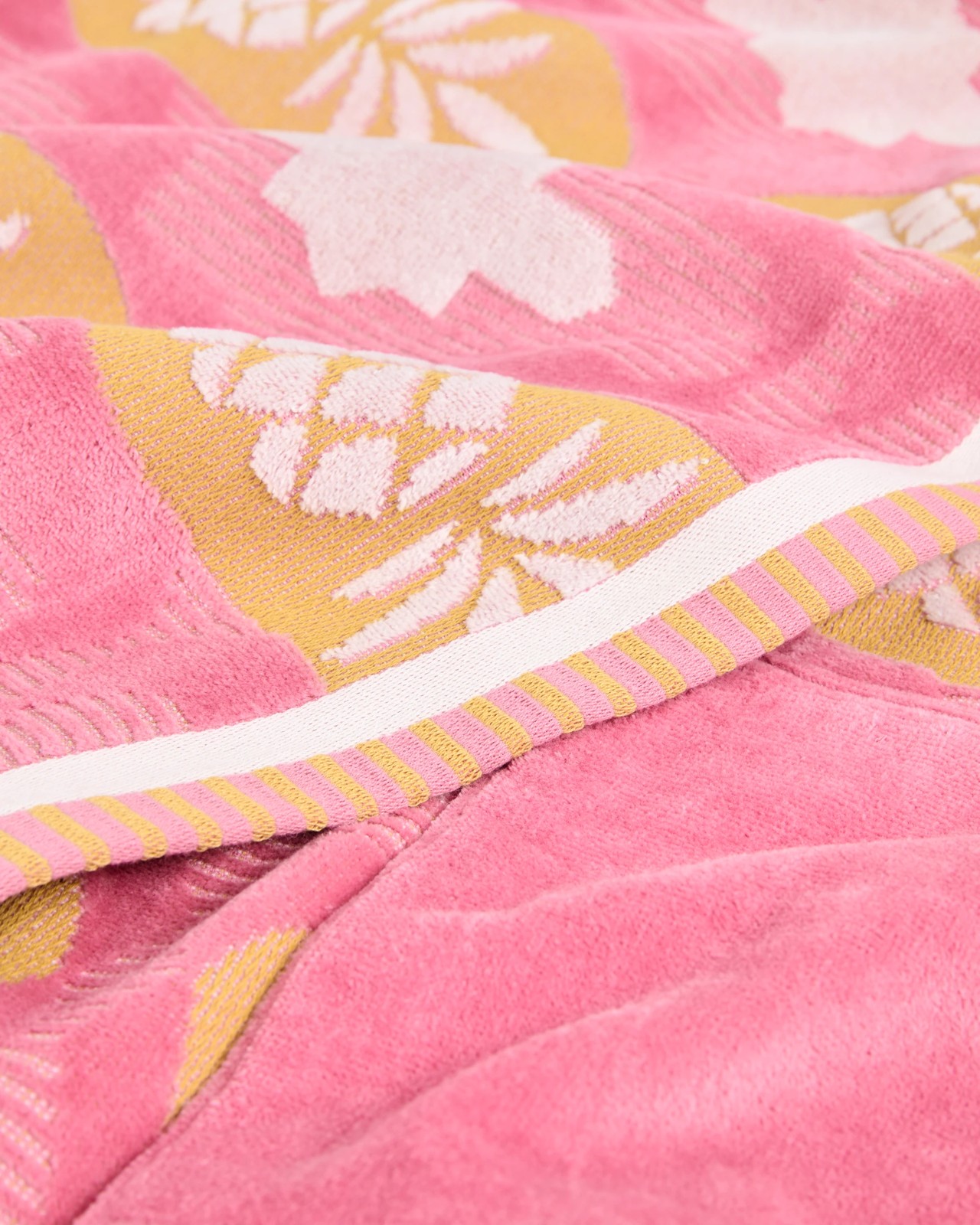 Australian Cotton Jacquard Pocket Beach Towel - Pineapple 2 of 2