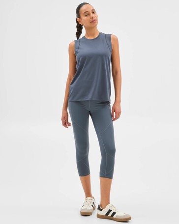 Active Infinity Sculpt High Rise 3/4 Length Tights