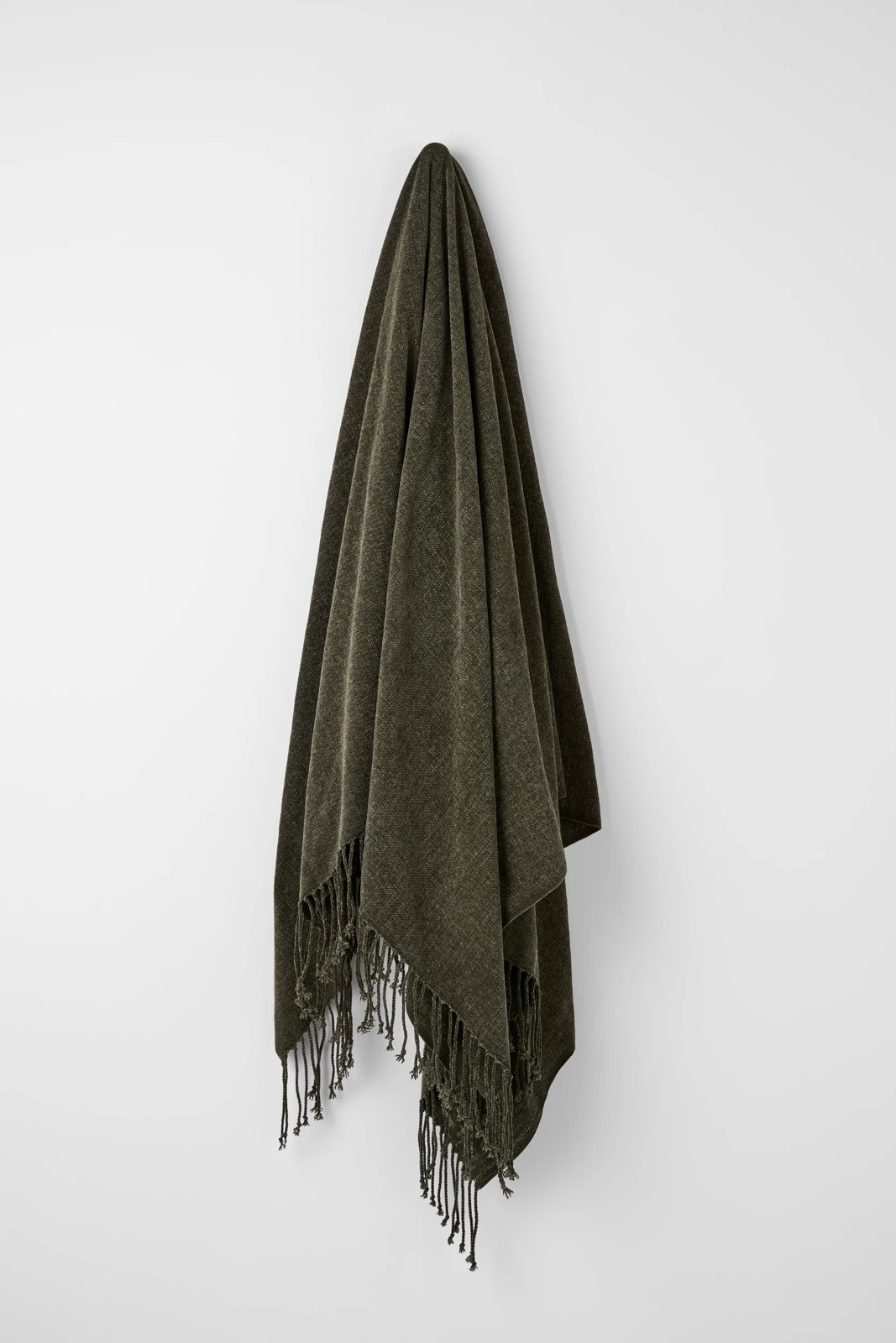 Issy Chenille Throw  - Moss 2 of 3