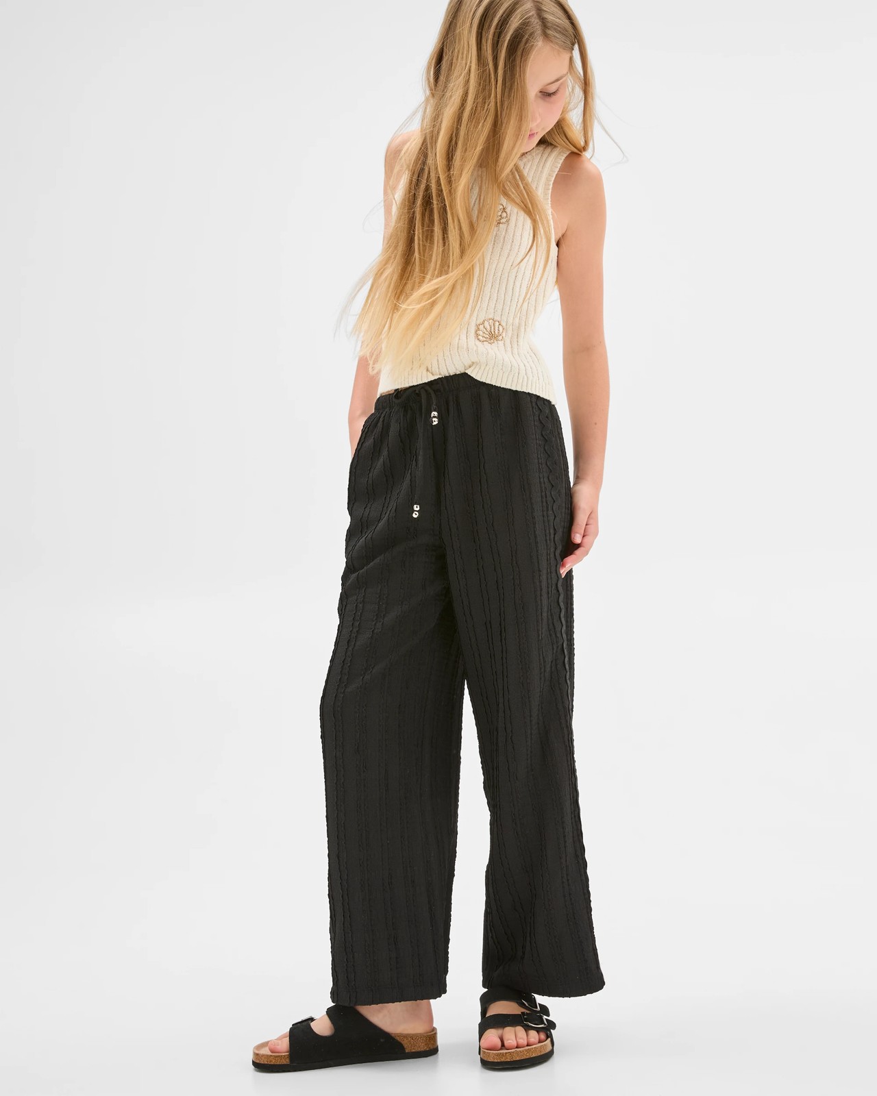 320_71833736_2+320T7183