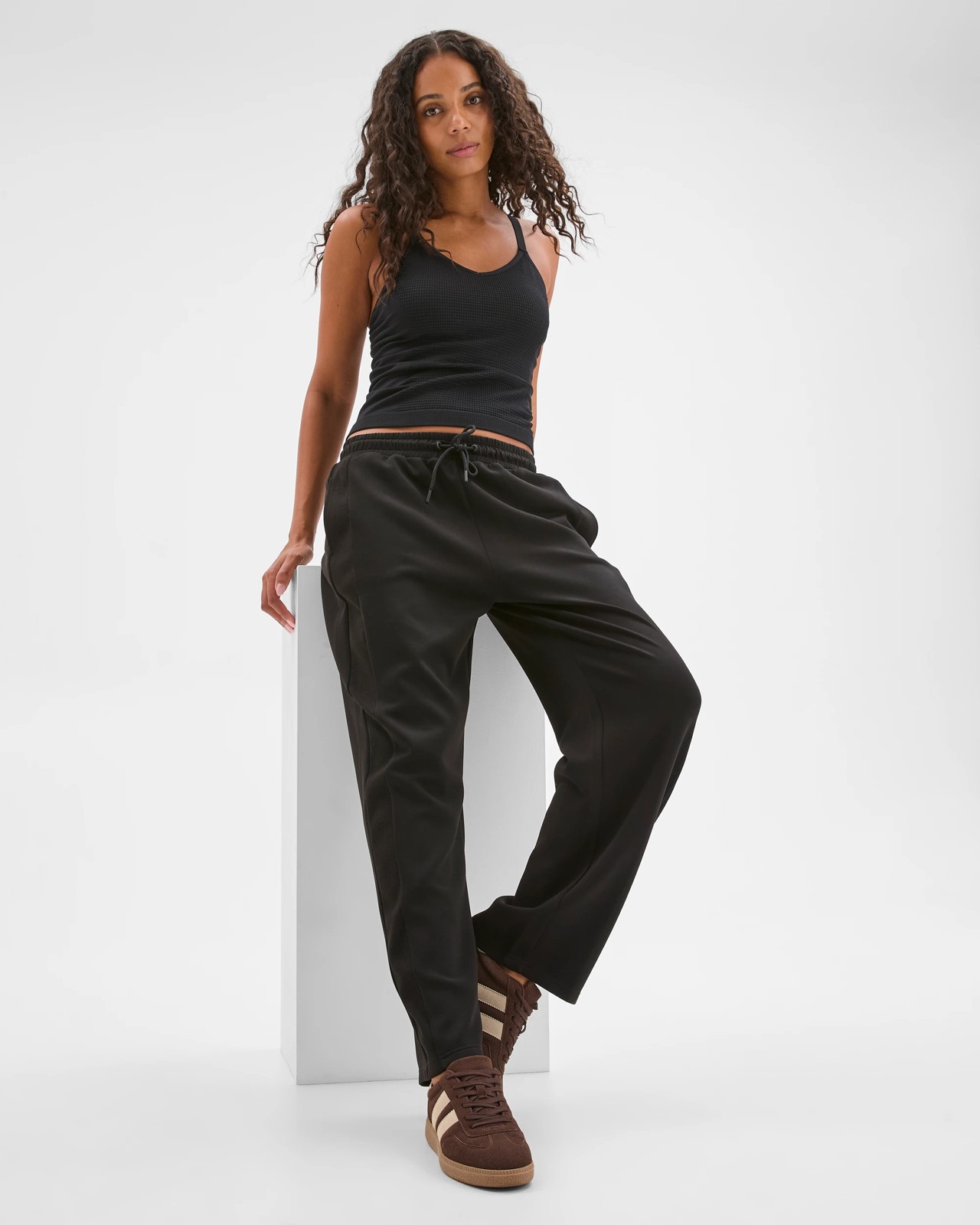 Knit Panel Movement Wide Leg Pants 4 of 5