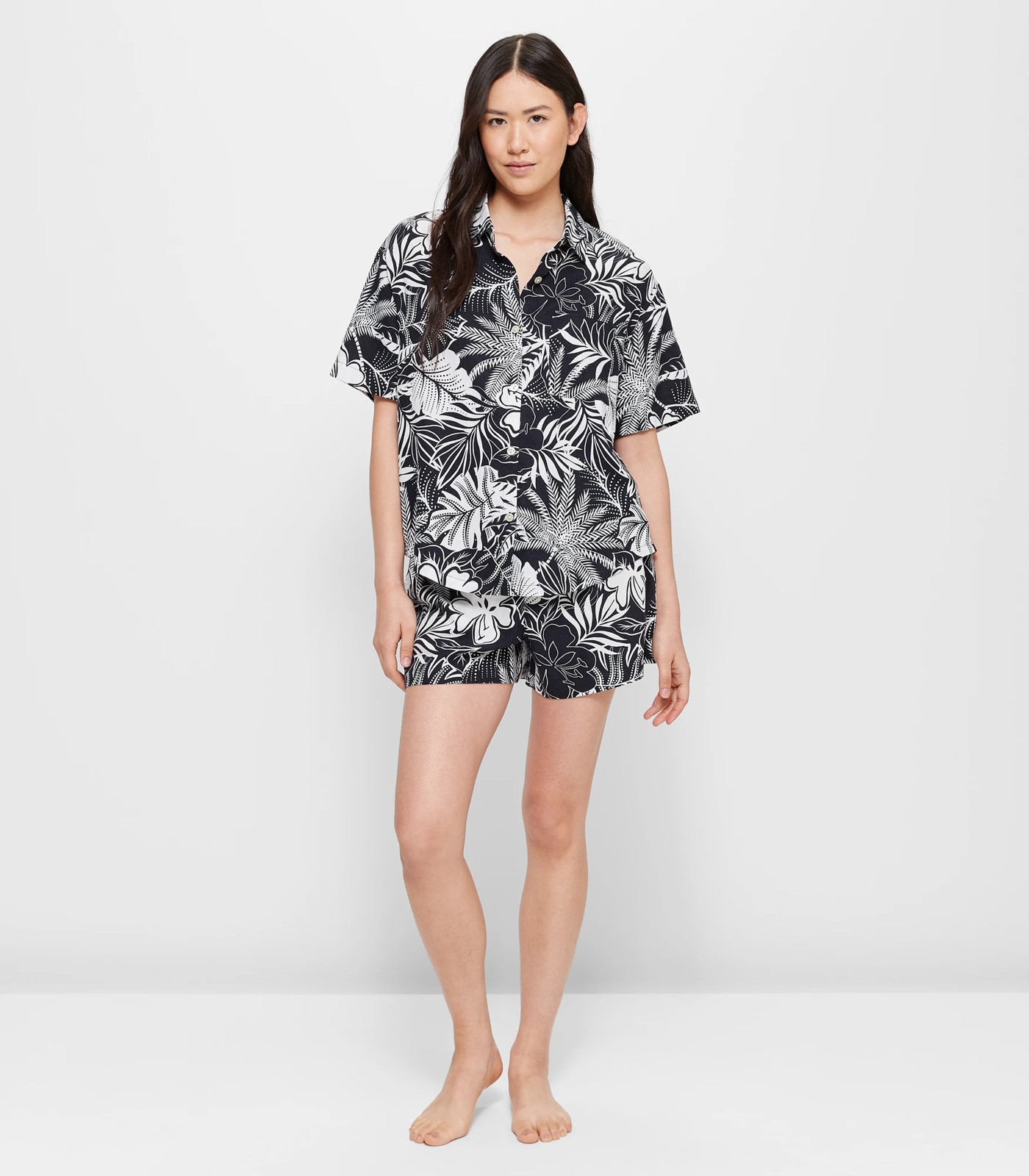 Linen Short Sleeve Pyjama Set 2 of 5
