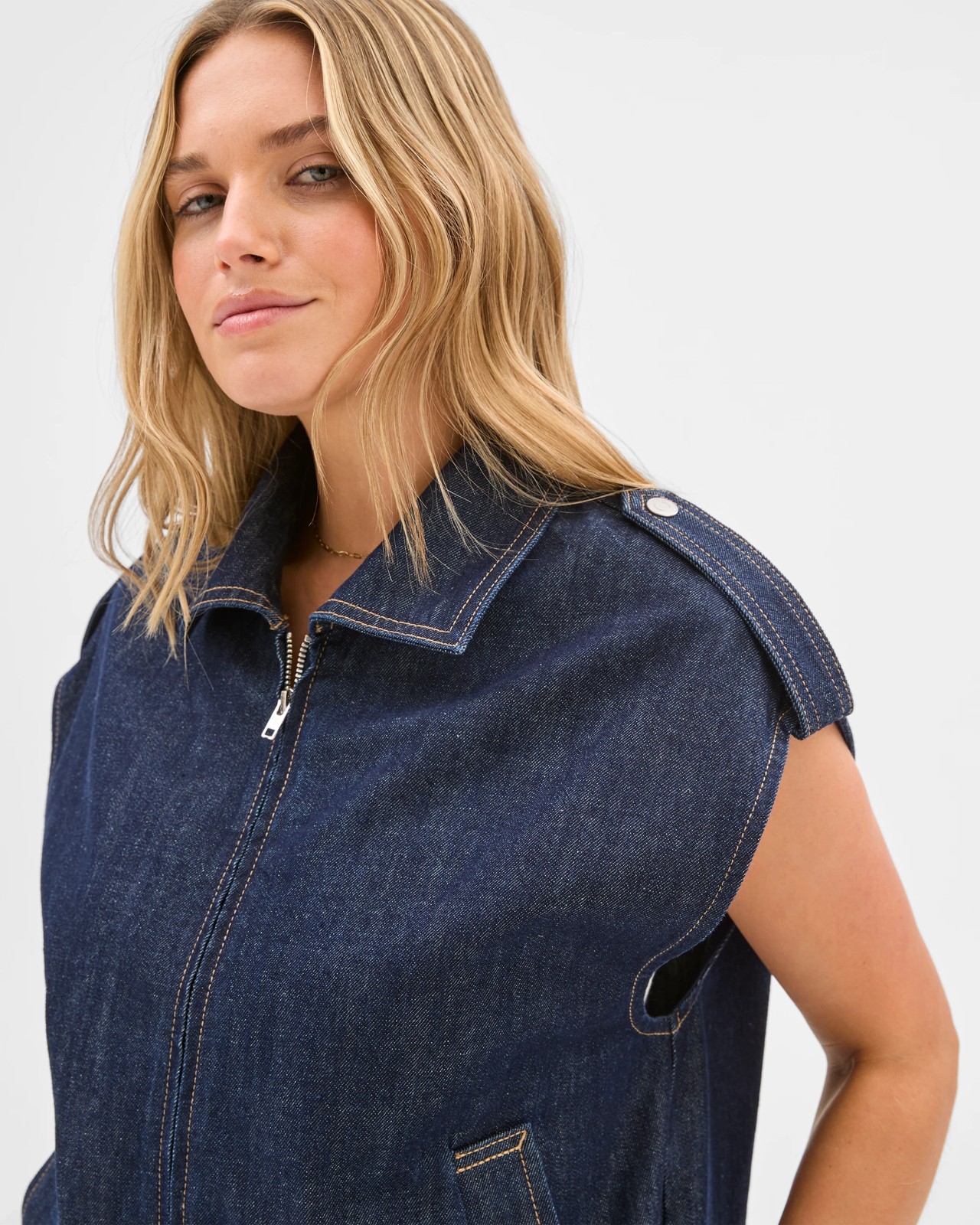 250_71884585_3+250T7188