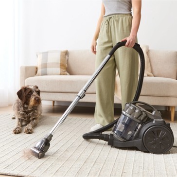 Bagless Vacuum, 2400W - Anko