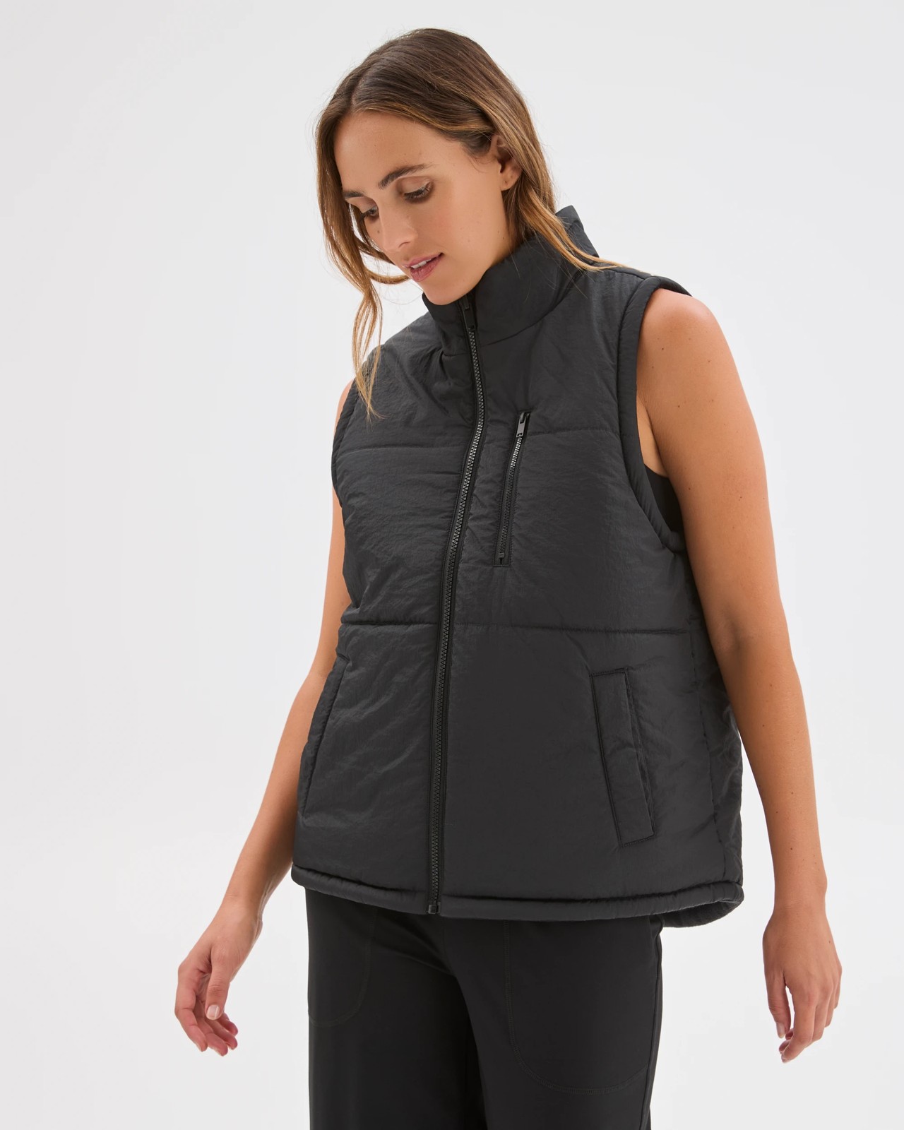 Reversible Puffer Vest - Black 4 of 6