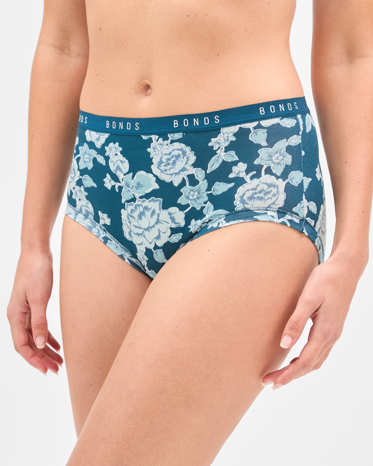Bonds 3 Pack Cottontails Full Briefs  - Heirloom Floral Blue/Muted Sage/Shibori 3 of 4
