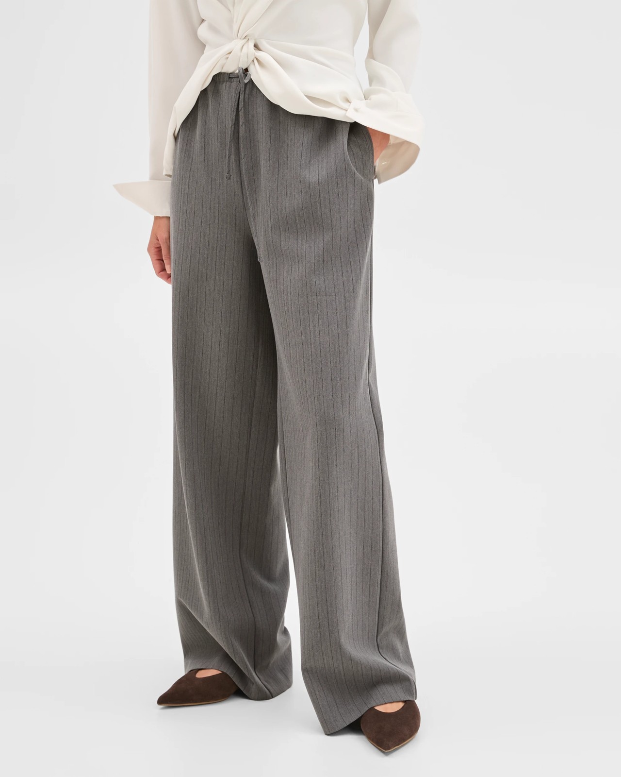 Preview Relaxed Wide Leg Pants 3 of 6
