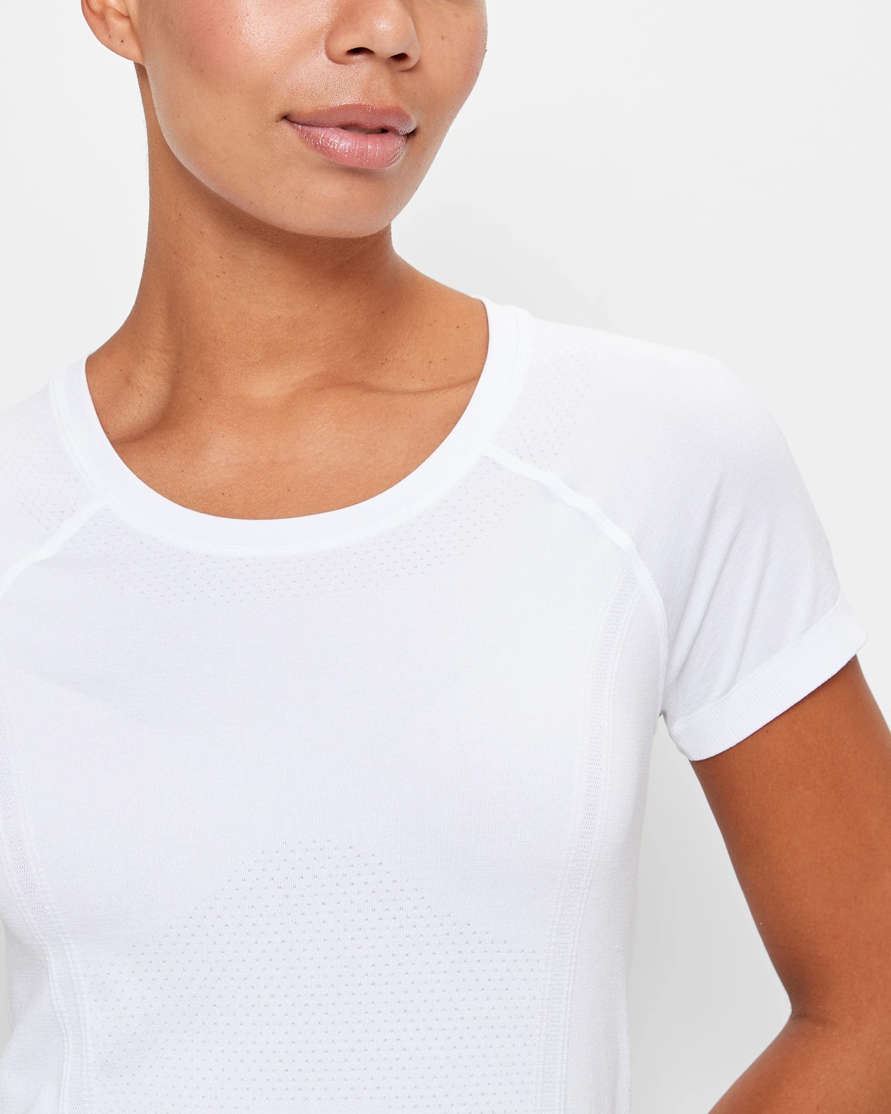 230_69029813_5+27E7D5