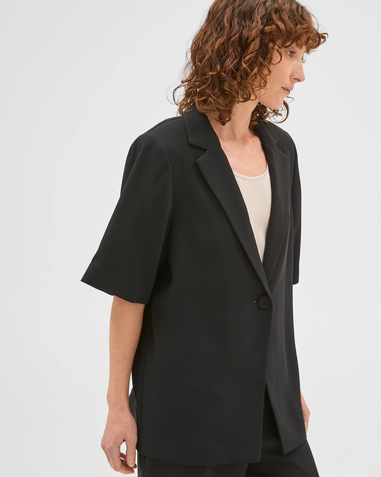 Preview Short Sleeve Tailored Oversized Crepe Blazer - Black 5 of 5