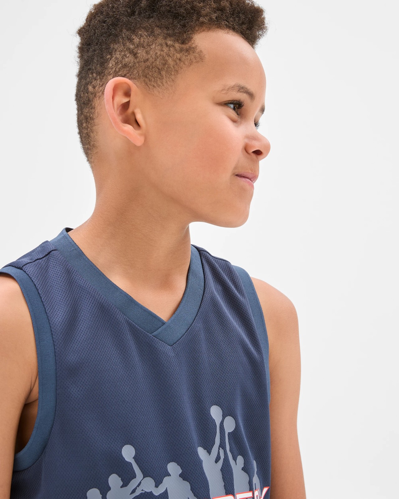 375_71608235_5+375T7160