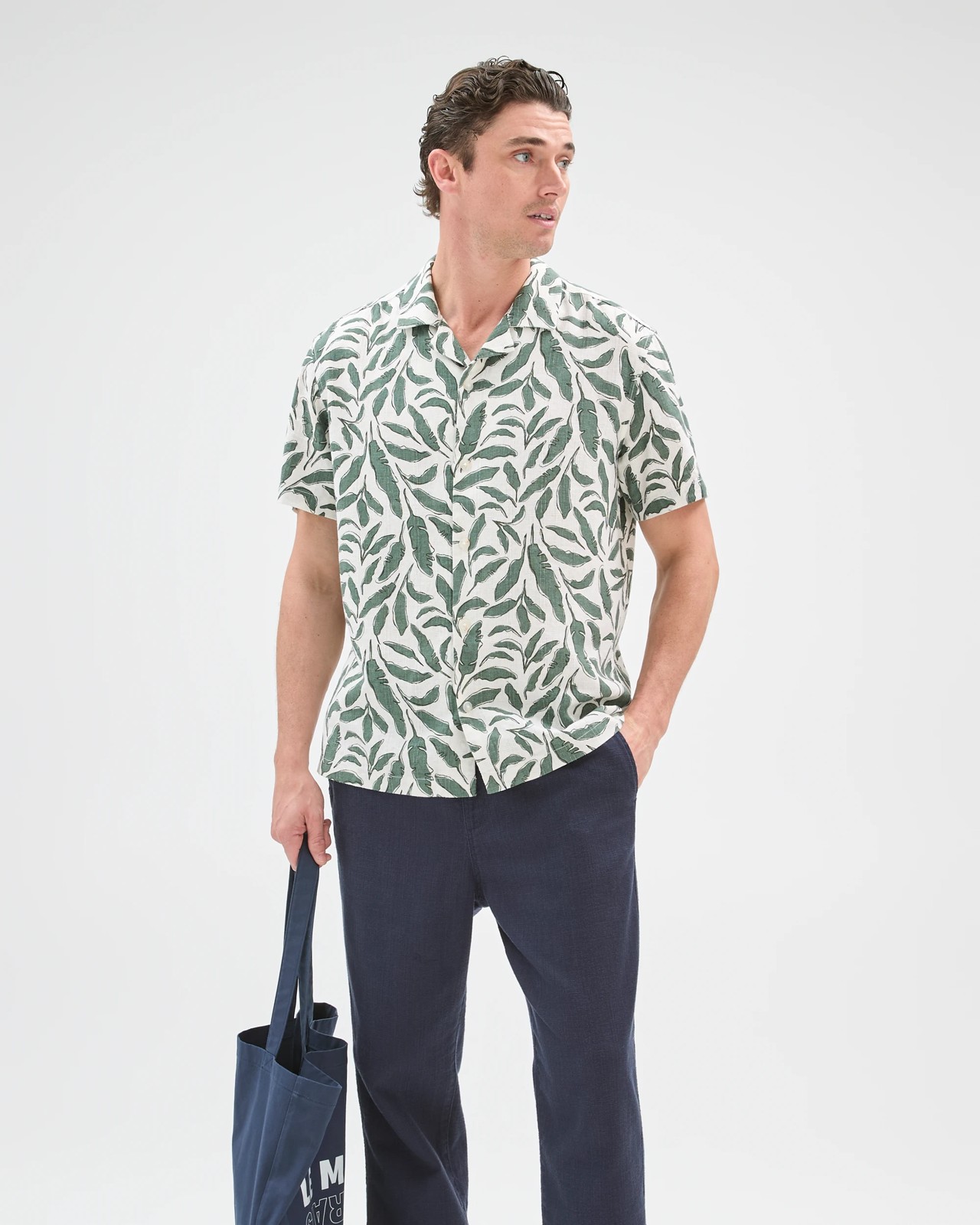European Linen Blend Short Sleeve Textured Shirt 2 of 5