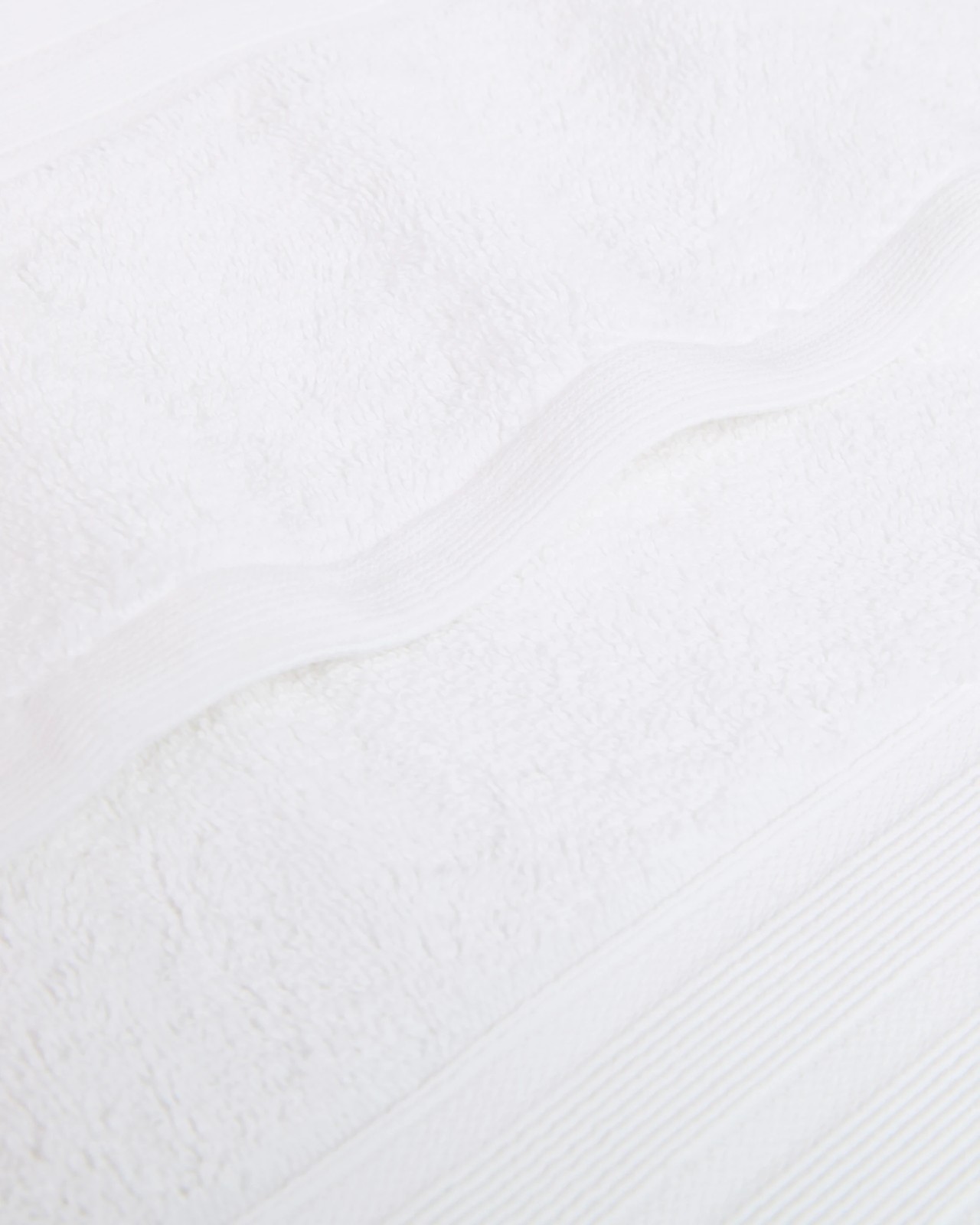 590_71696140_2+590T7169