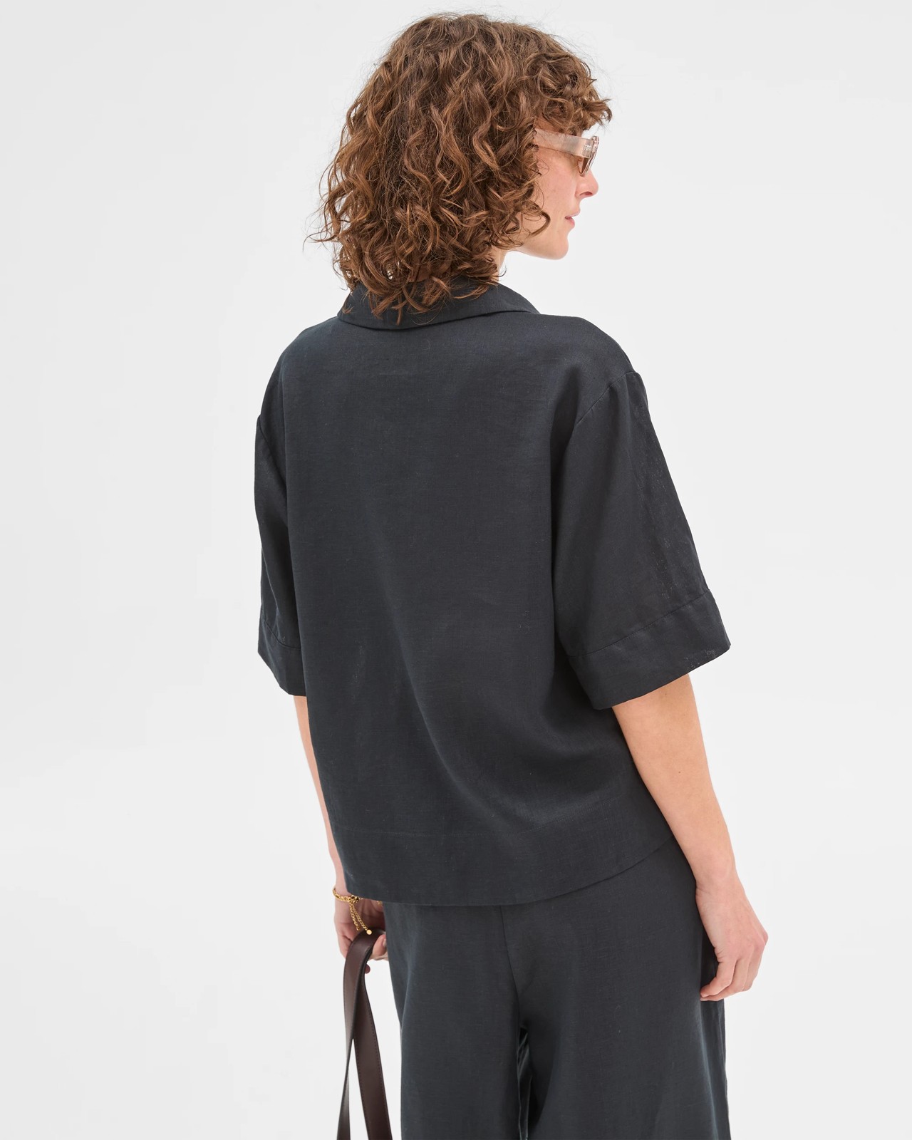 225_71639079_7+225T7163