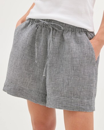 European Linen Pull On Shorts