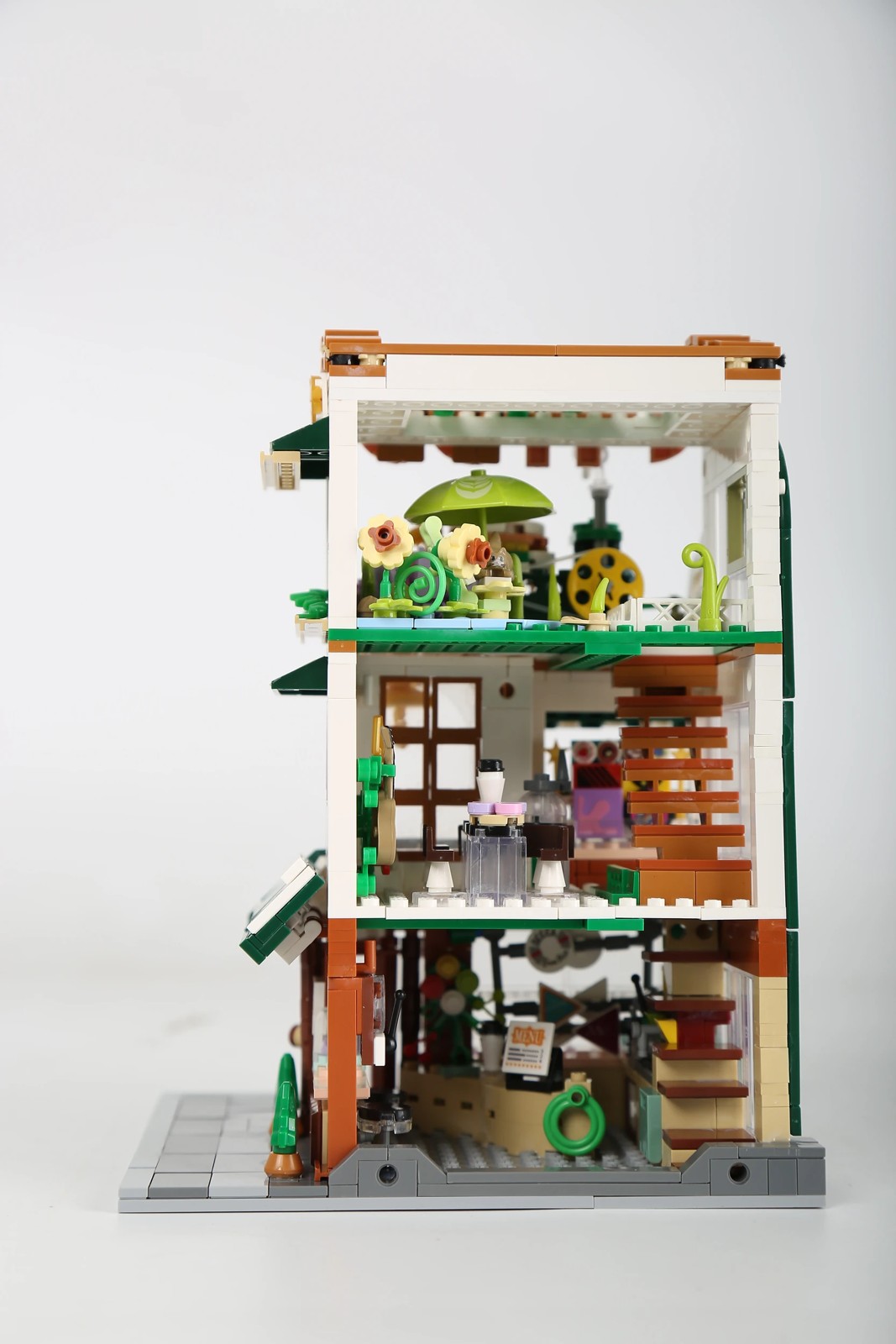 Anko 1075 Piece Mini Blocks Building Series: Coffee Shop 4 of 5