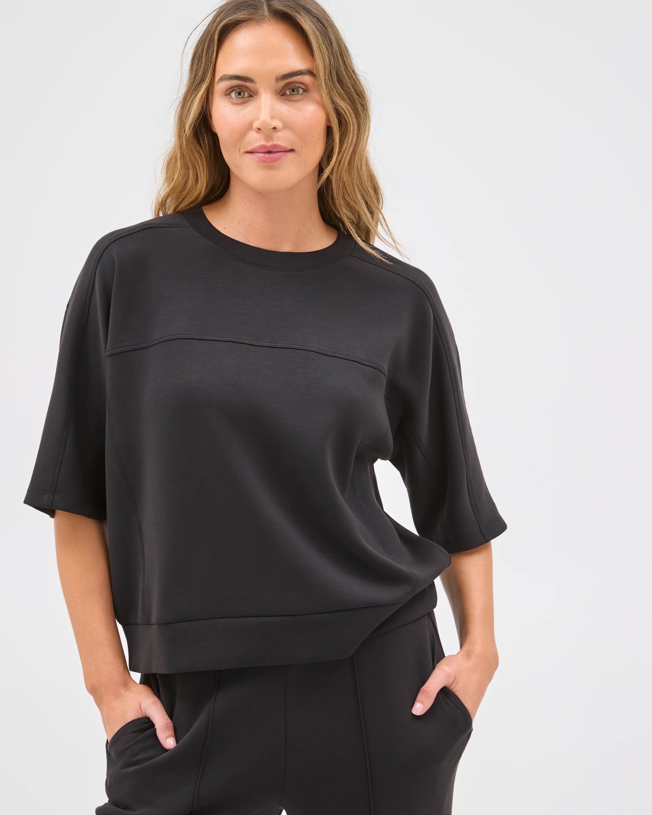 Active Summer Movement Yoga Top - Black 3 of 5