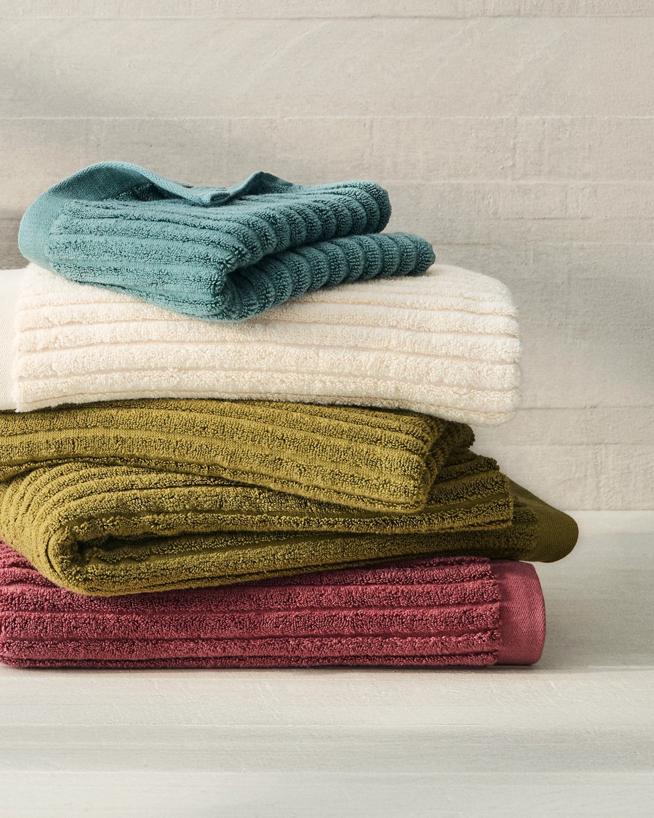 Grandeur Australian Cotton Bath Towel - Gunmetal Grey 3 of 4